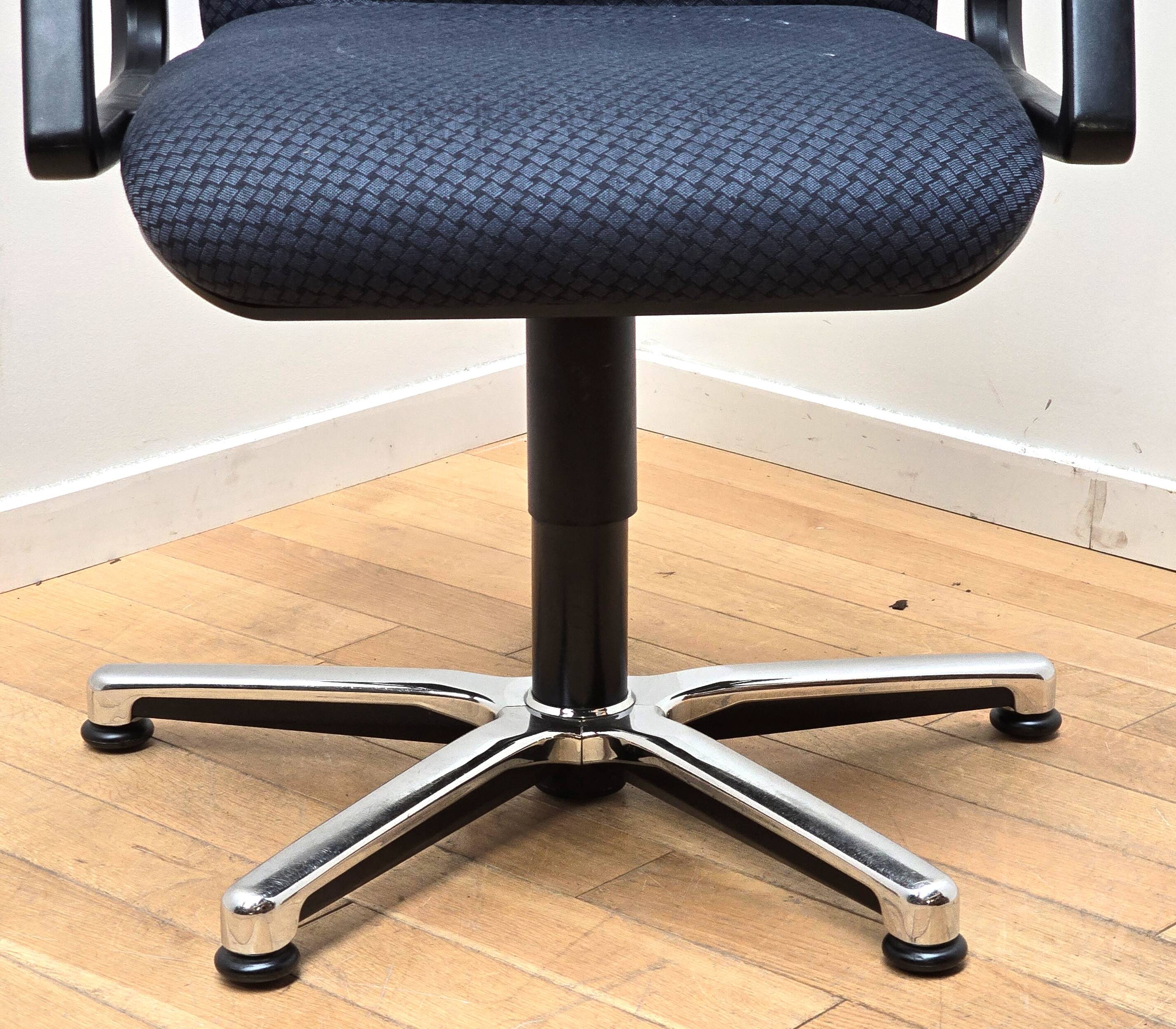 Vintage Comforto office chair