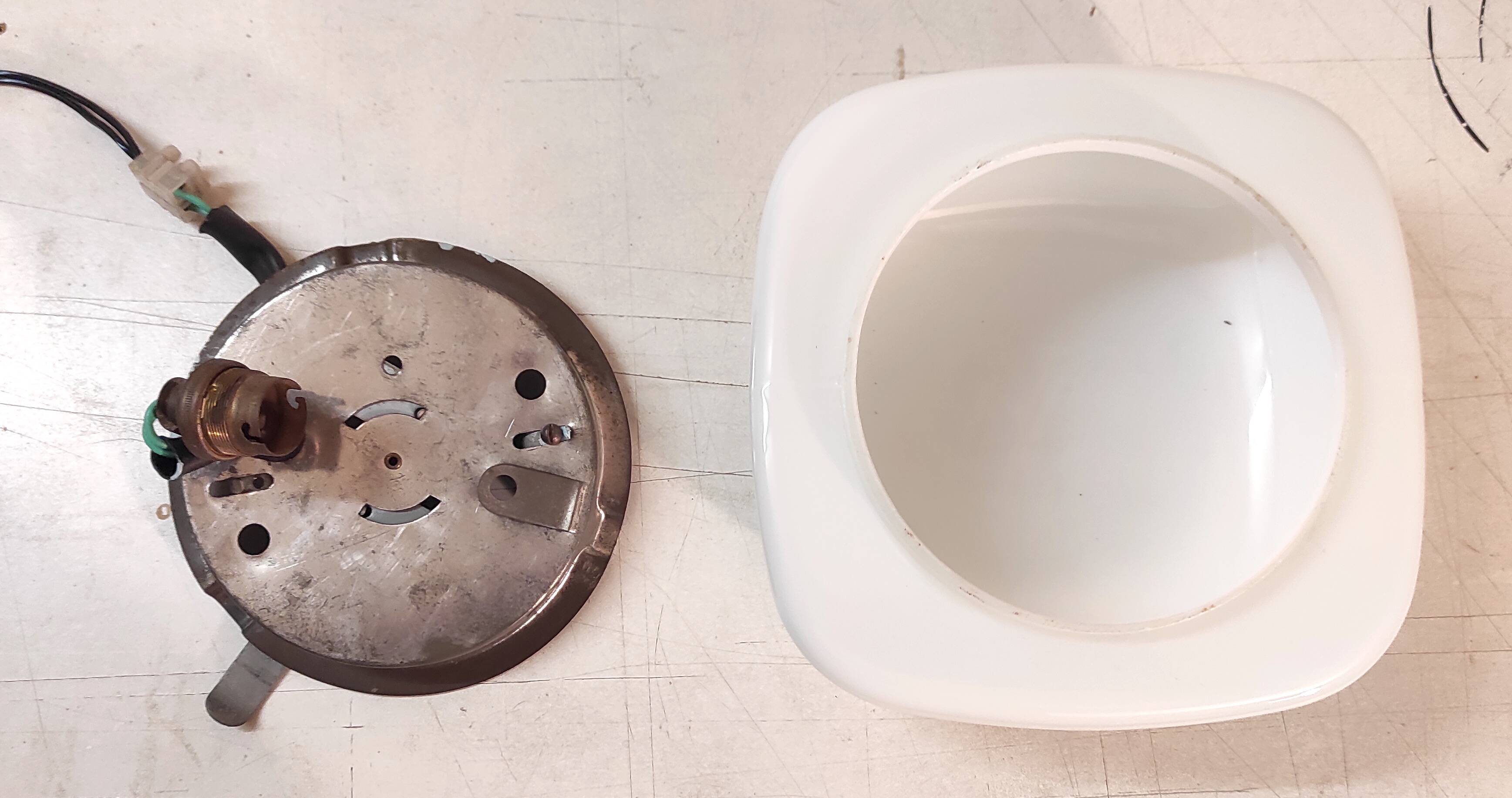 Ceiling light, square wall lamp in opaline, mid-20th century.