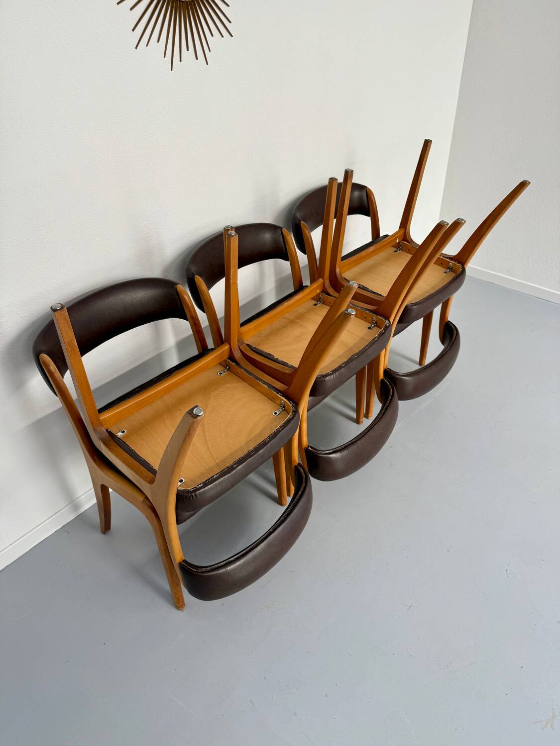 Set of 6 Baumann curved wood and imitation leather chairs, gondola model, 70s