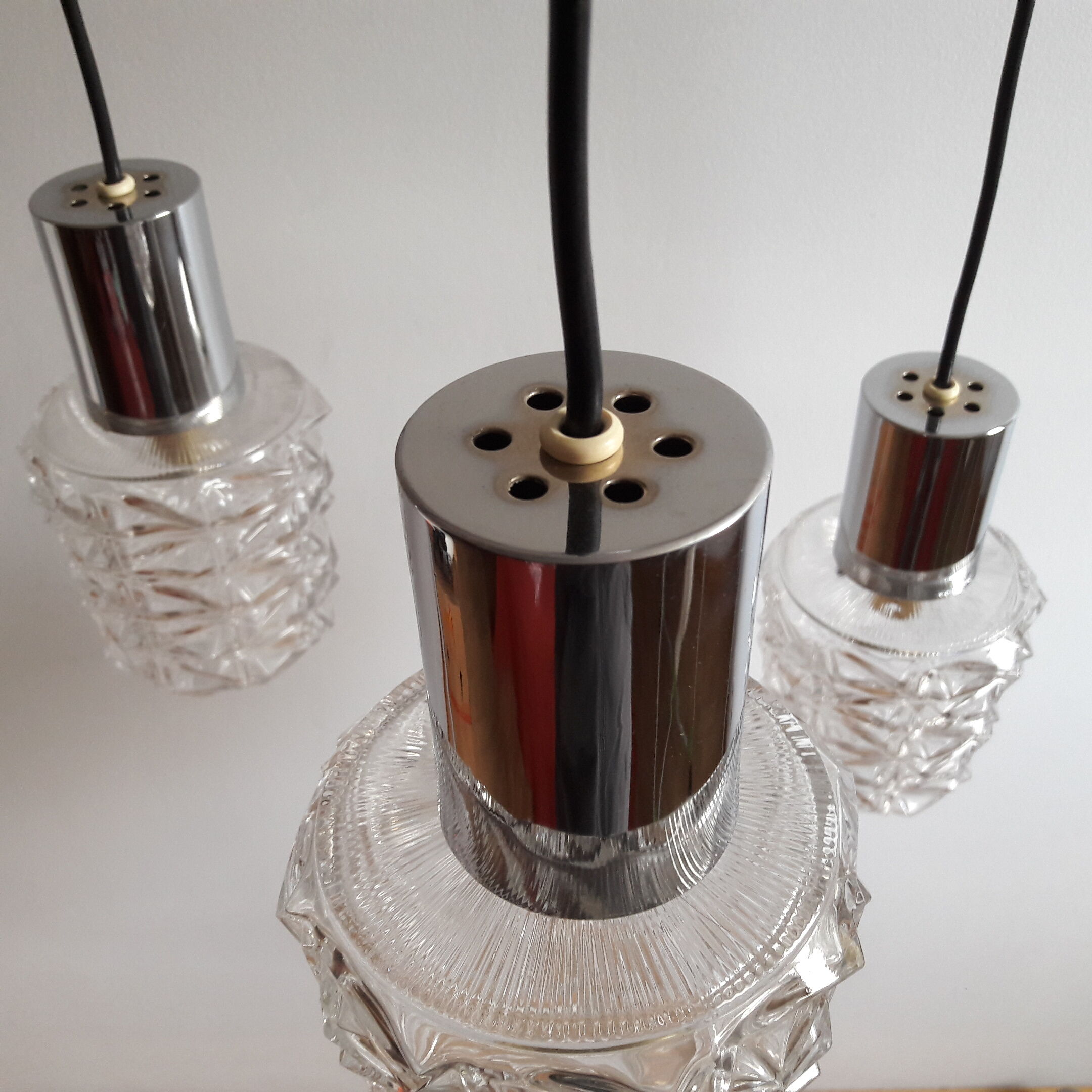 Suspension waterfall