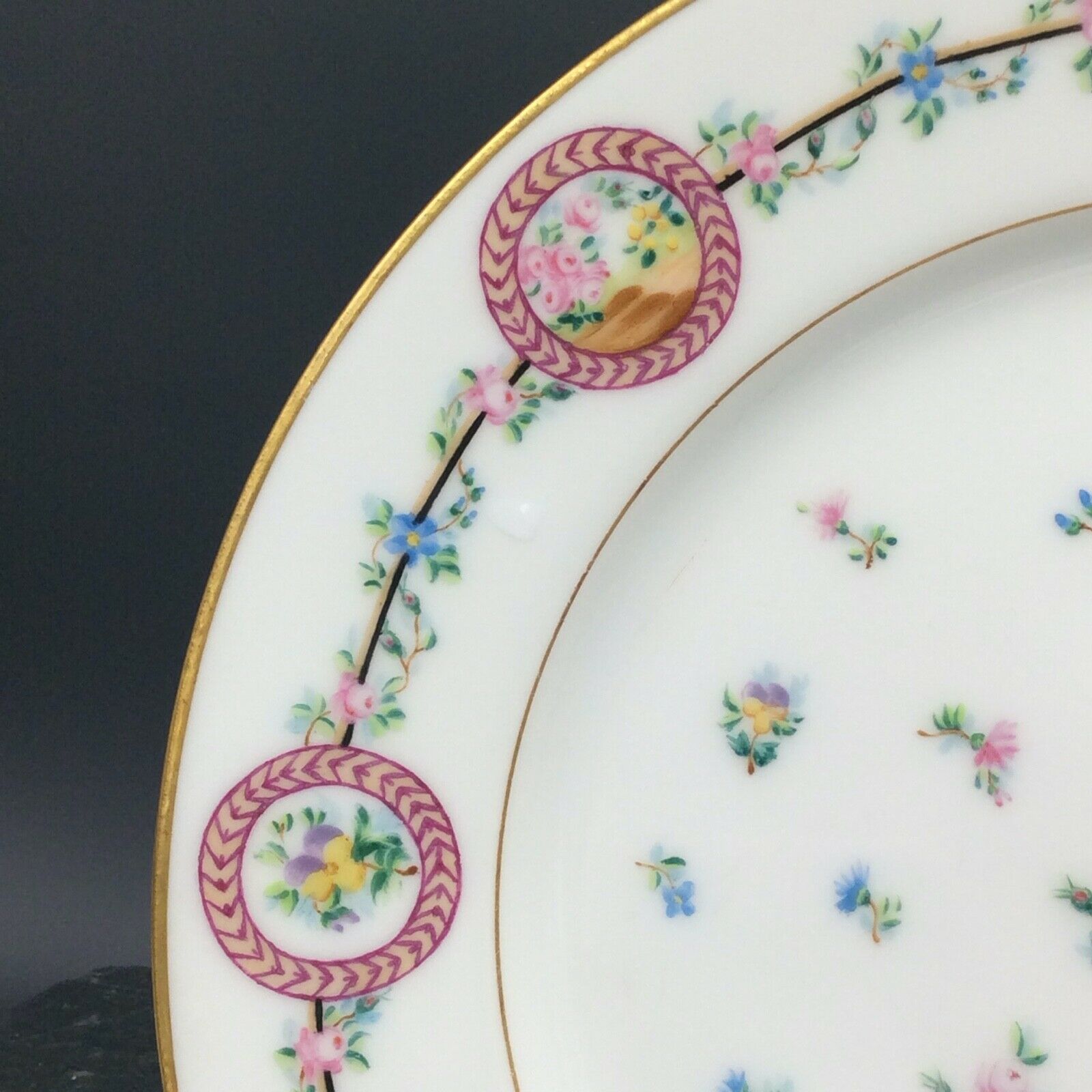 Porcelain plate of Paris Initials ECP XIXth