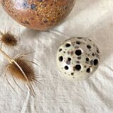 Pique flowers in vintage stoneware