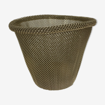 Champagne mesh basket