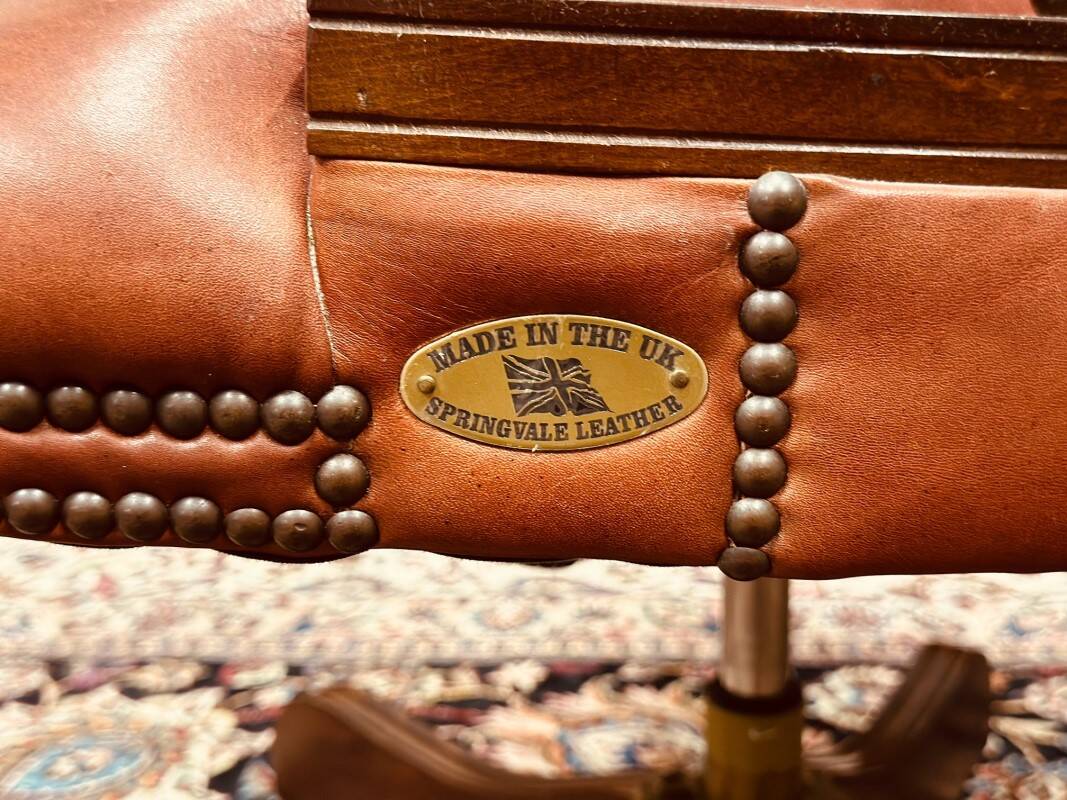 Chaise de bureau anglaise Westminster Chesterfield Captain Chair