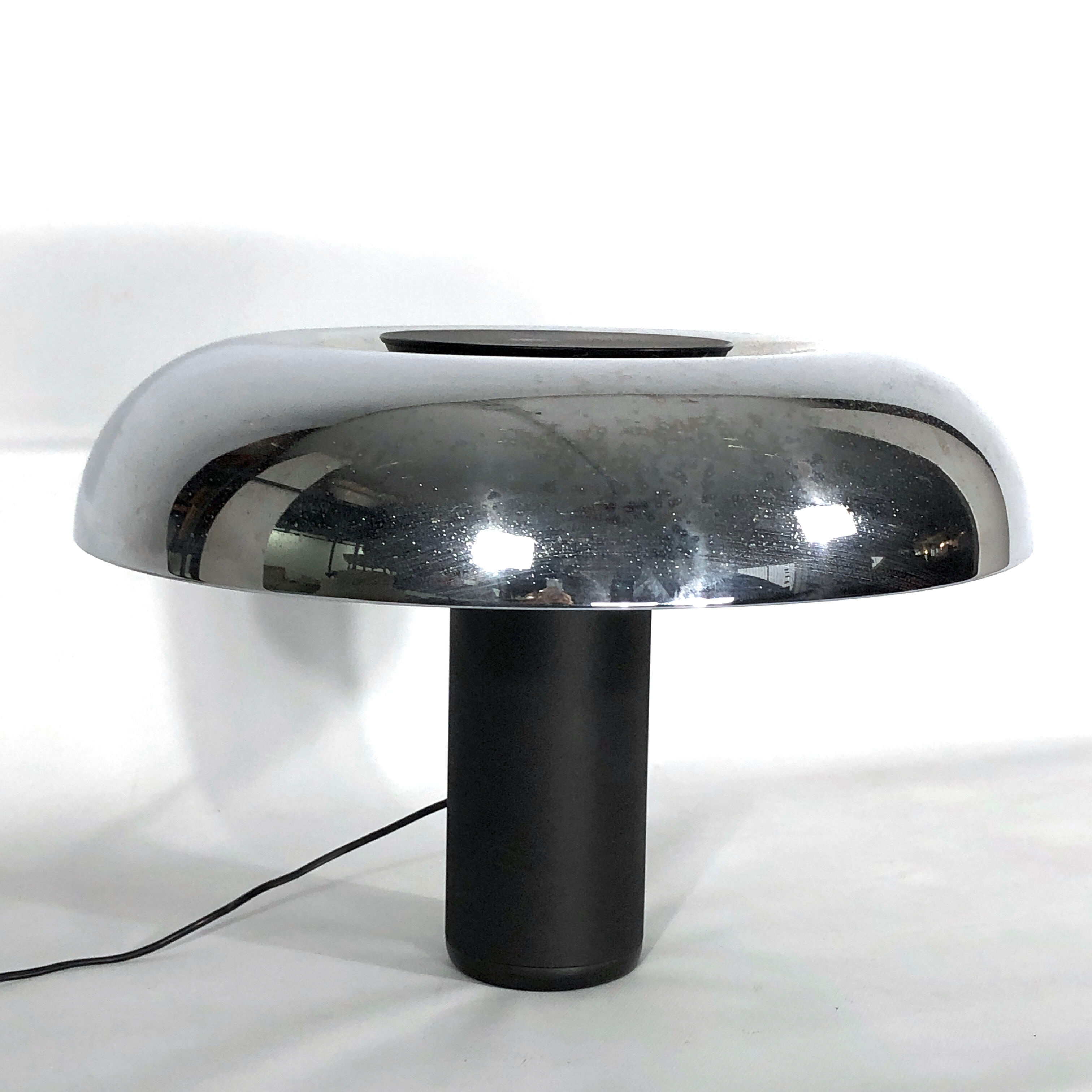 Lumenform, Italian Vintage Mushroom chrome table lamp from 70s