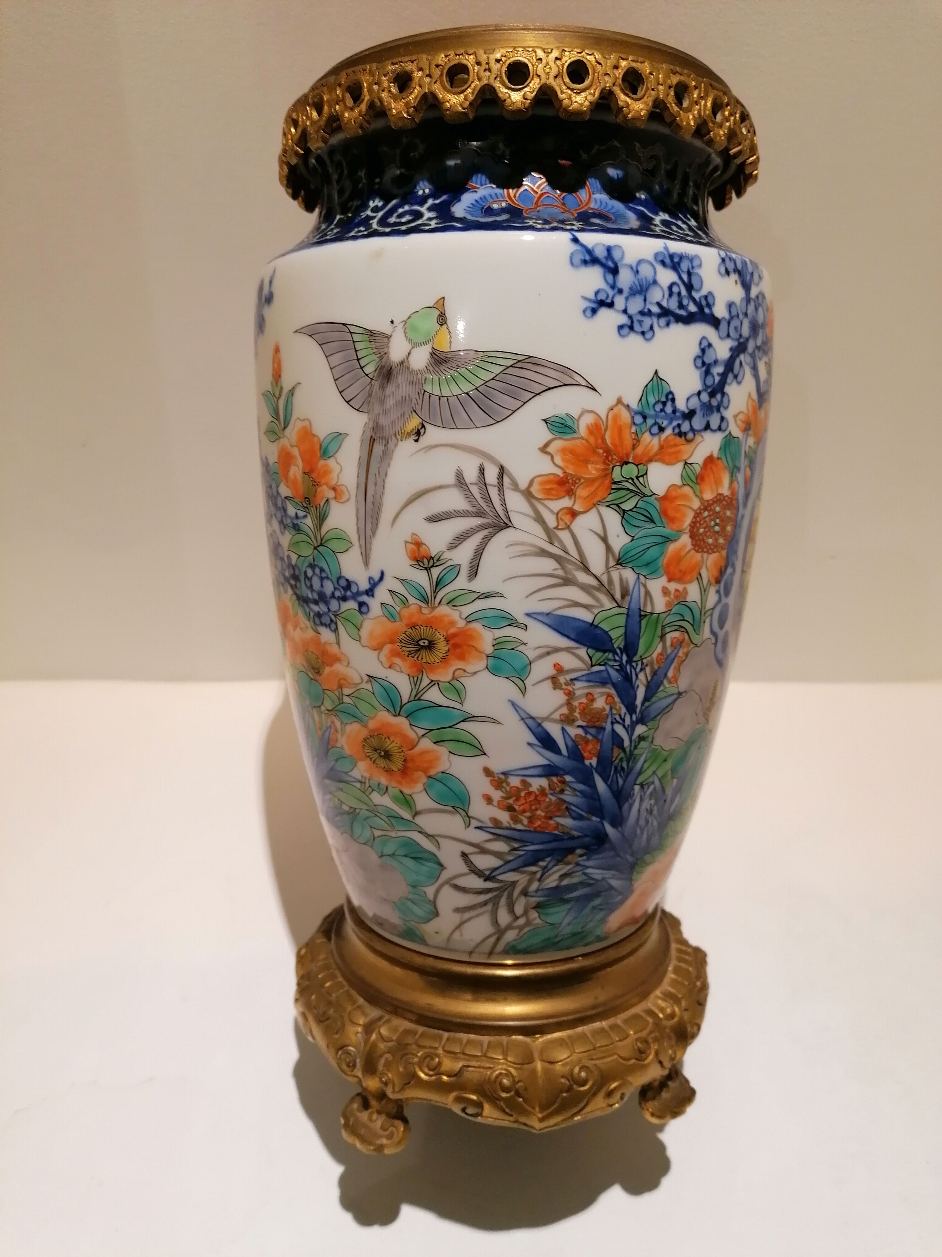 Vase Imari 19th Japan