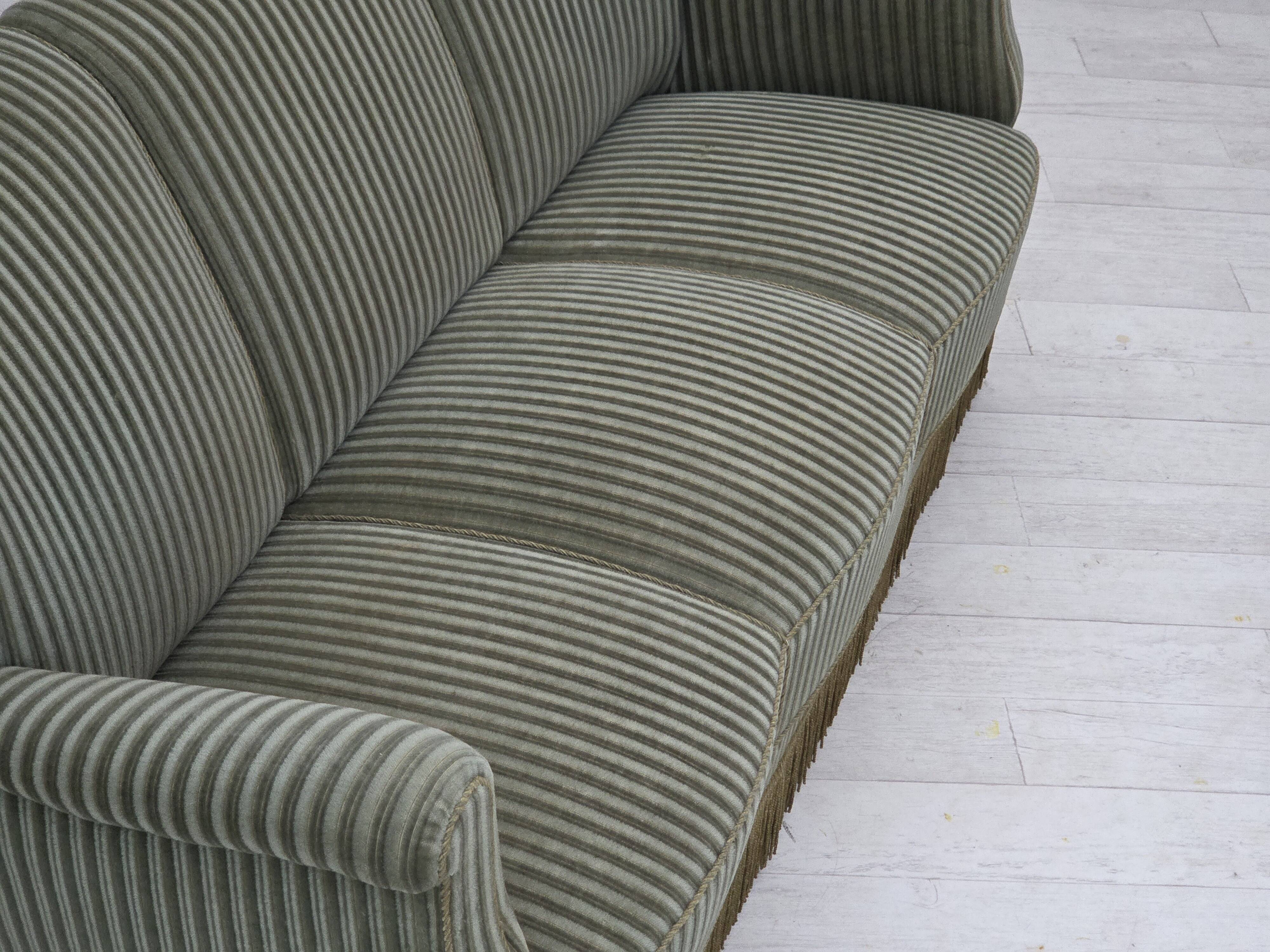 1960s, Danish 3-seater sofa, original green furniture velour, oak wood.