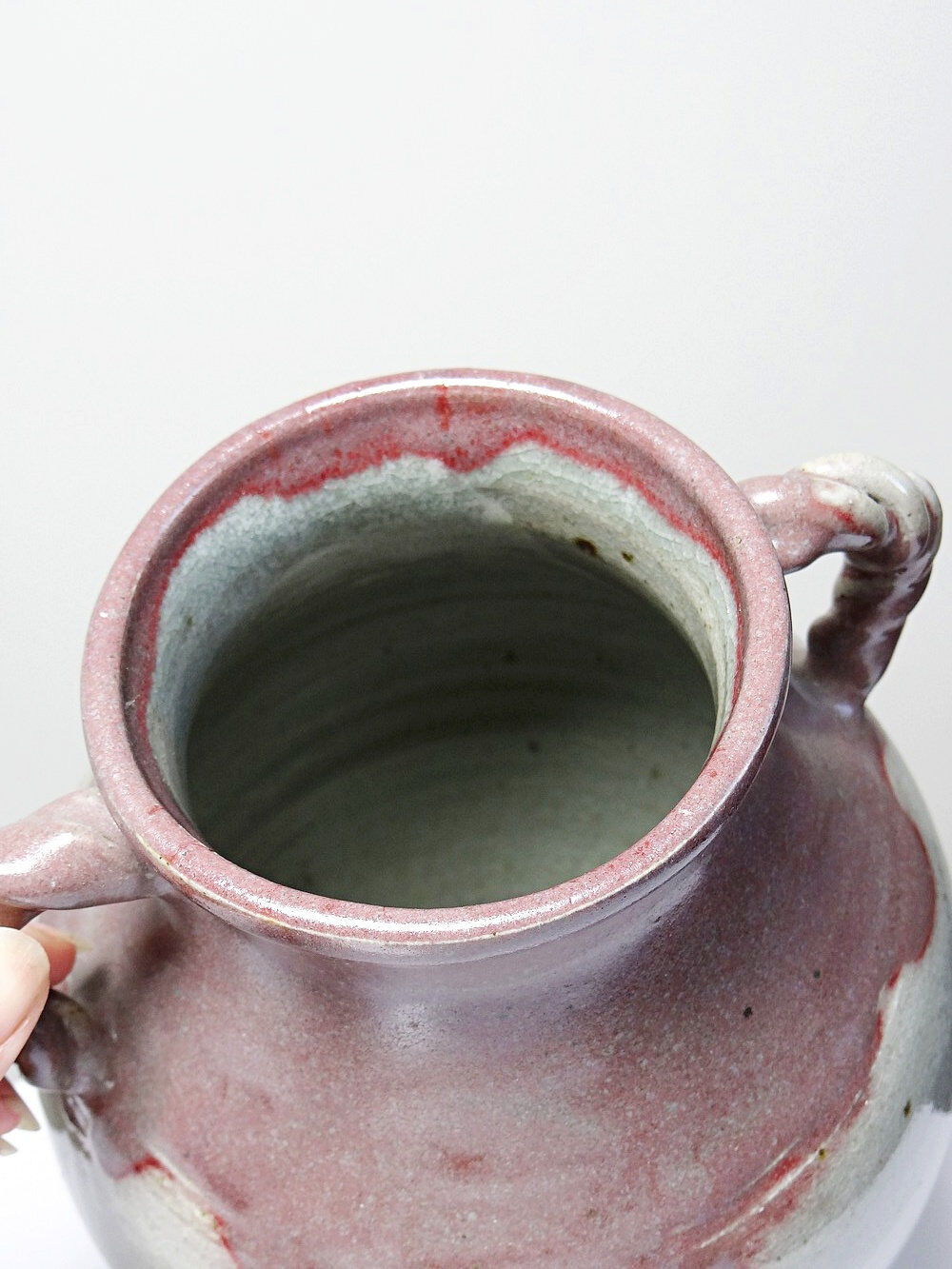 Vase studio pottery Milly Finn UK vintage 60s-70s stoneware