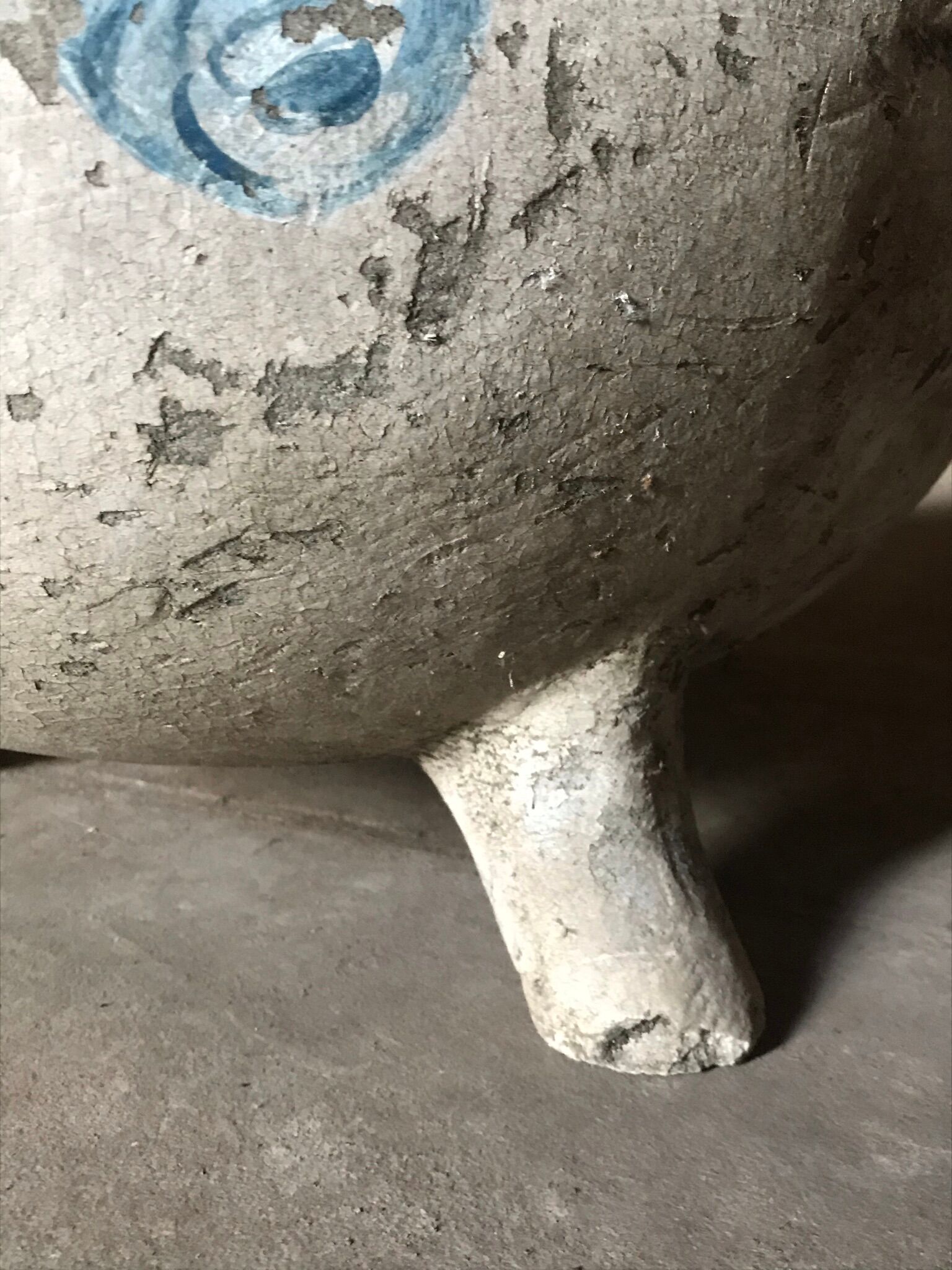 Pair of fiber cement cauldrons from the 60s and 70s