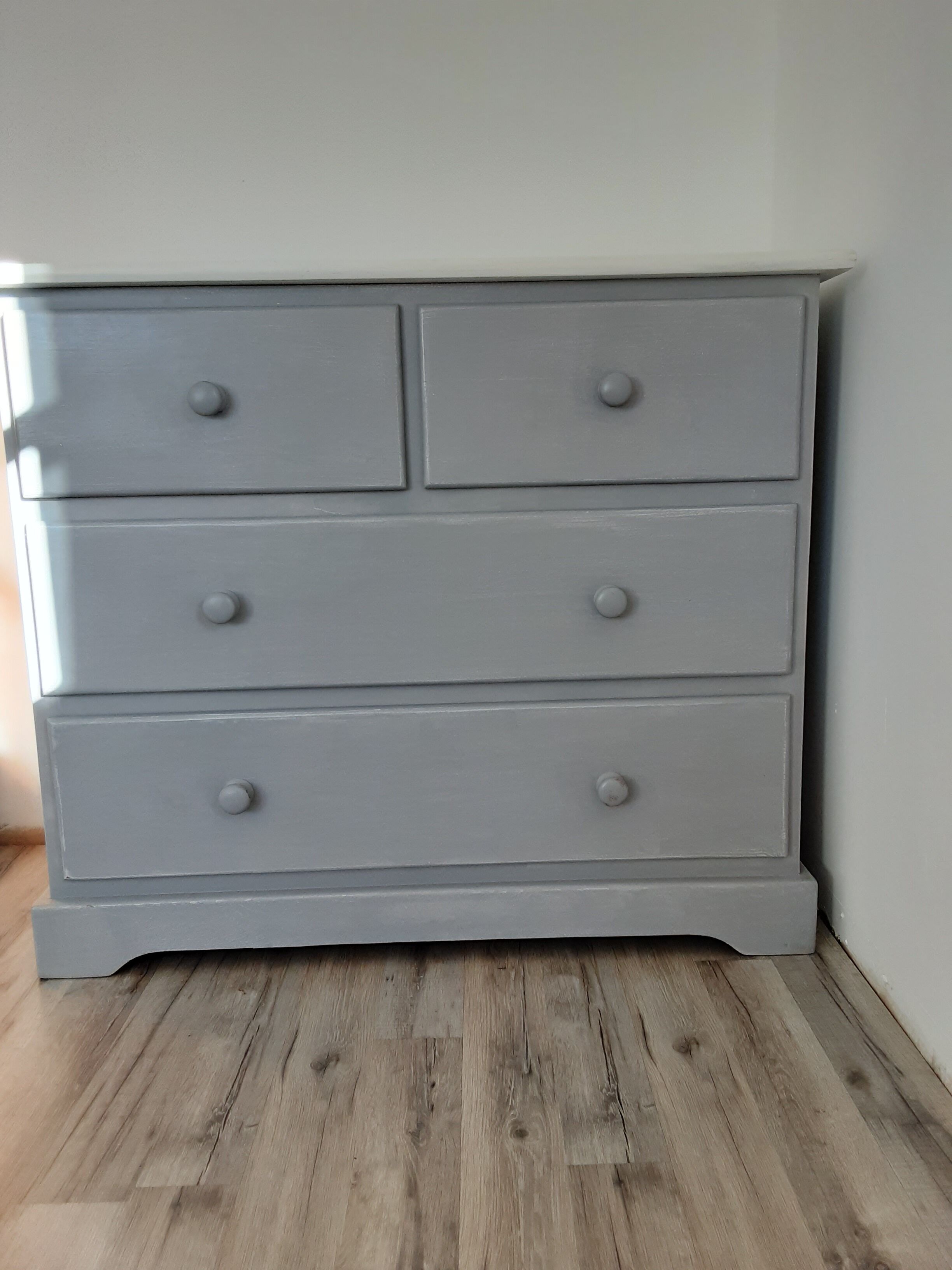 Gray chest of drawers