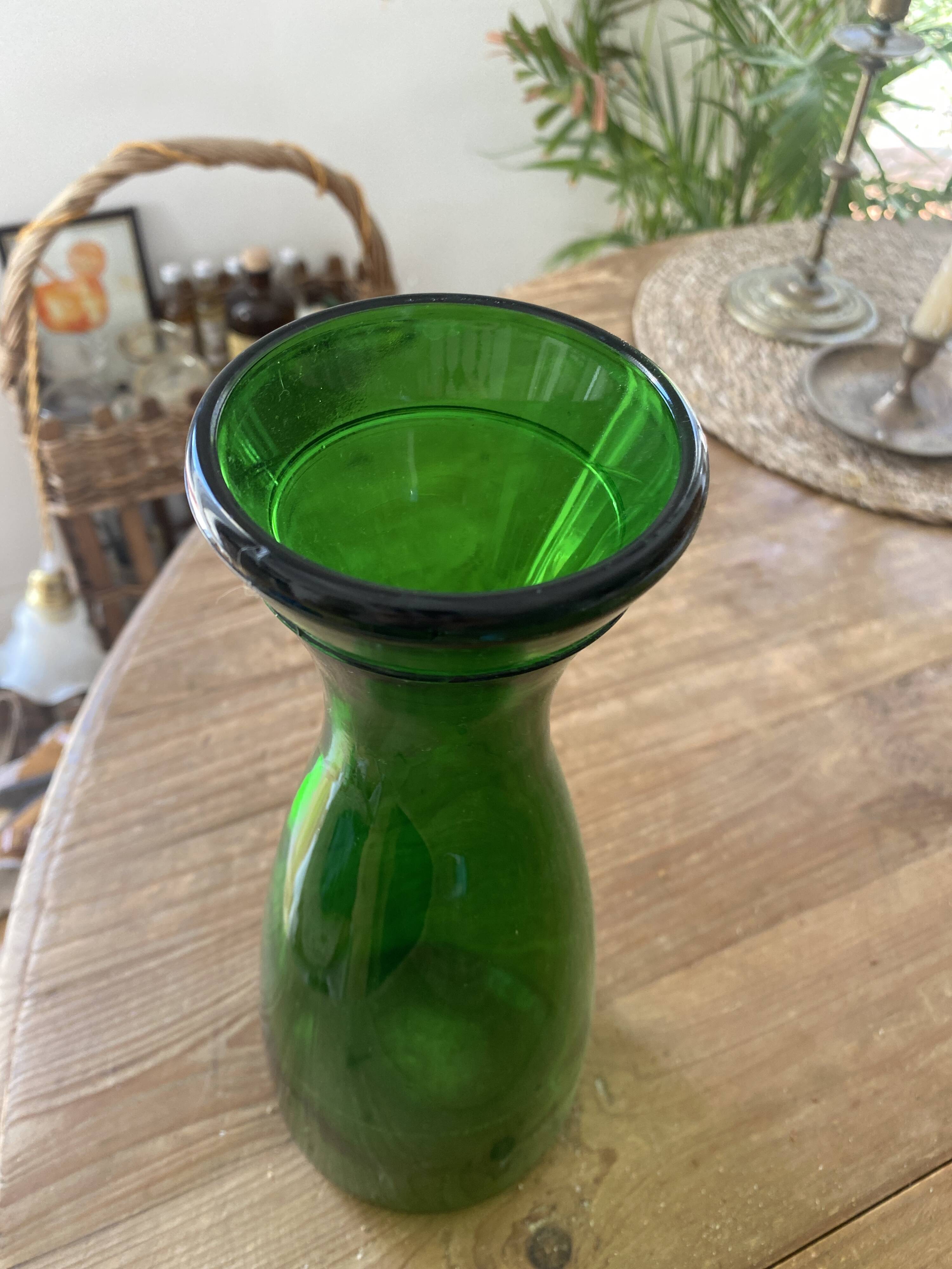 Green vase / carafe