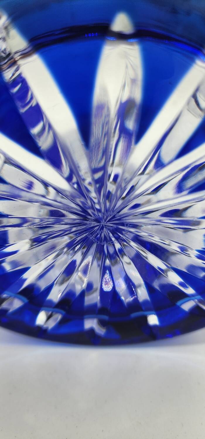 Baccarat vase in cut sapphire blue crystal 30cm