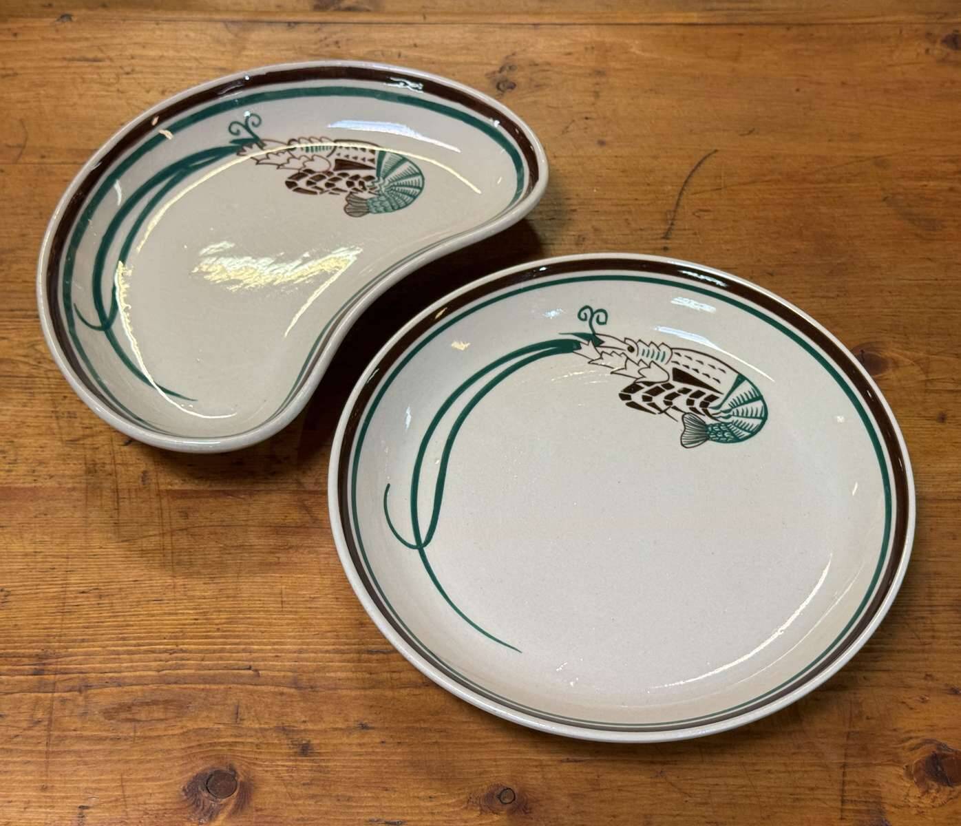 Service à langoustes en faience de Quimper des années 1930
