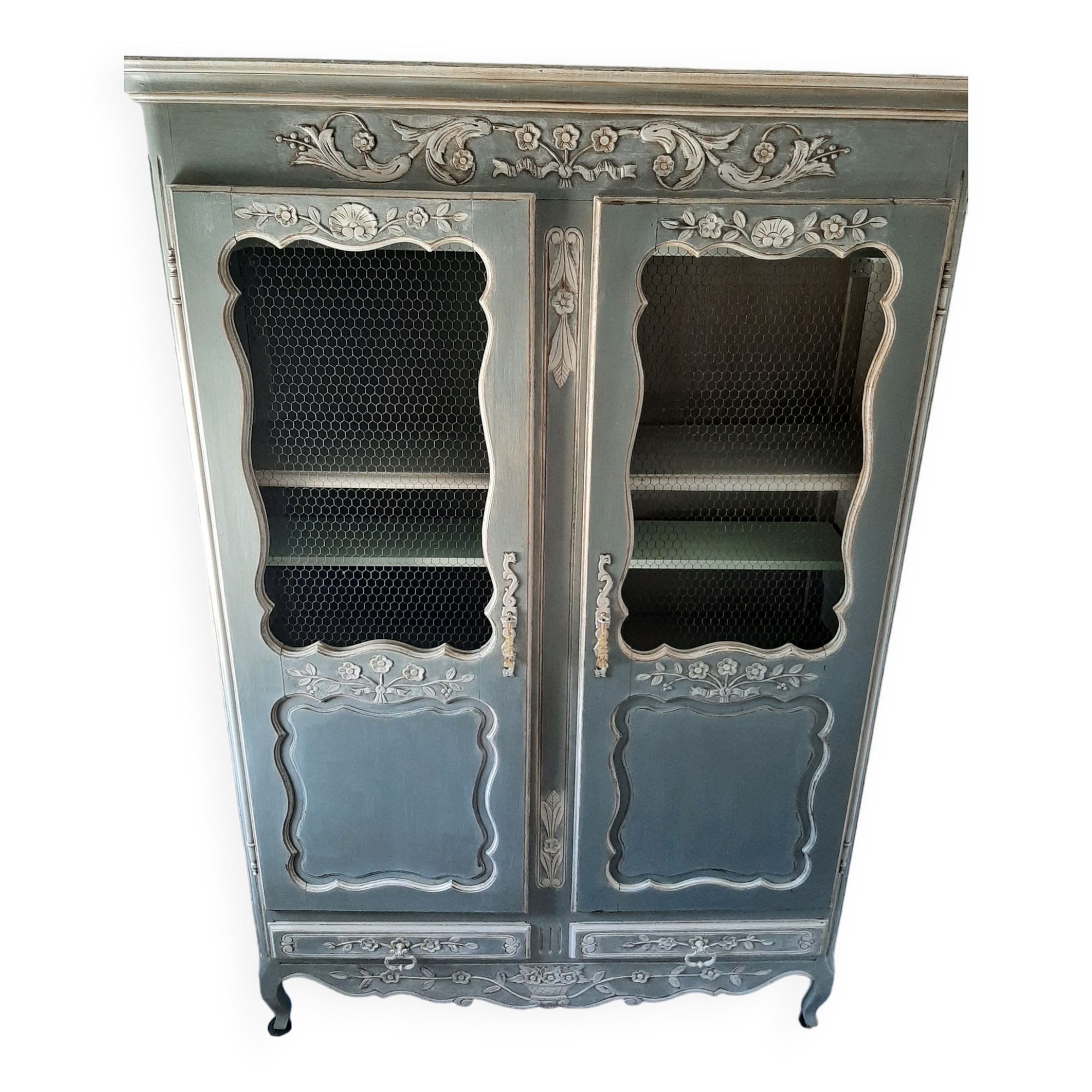 Old wardrobe restyled