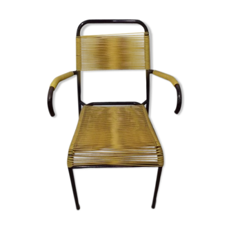 Fauteuil scoubidou jaune et noir