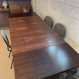 Extendable rosewood table