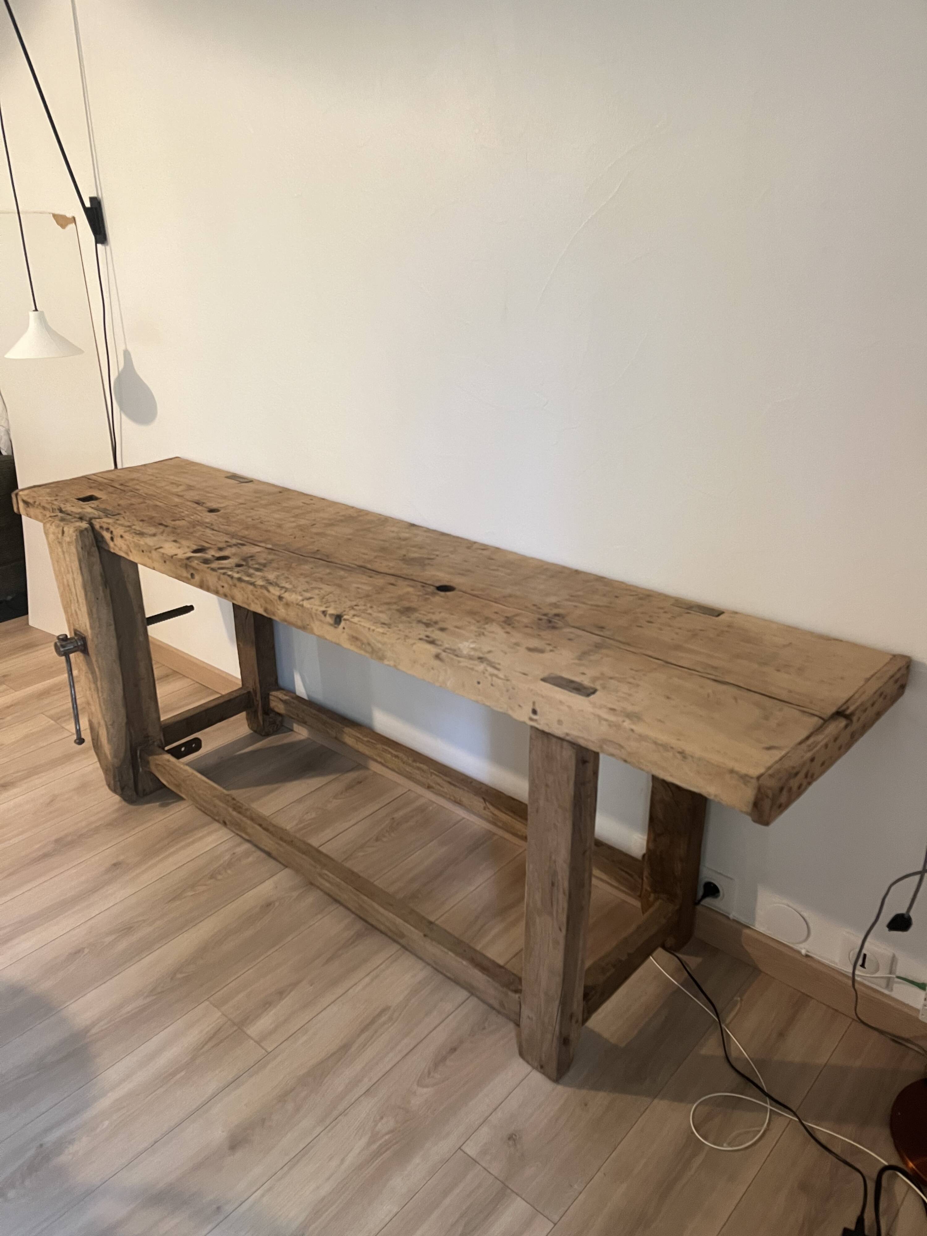 Old workbench / Carpenter's workbench