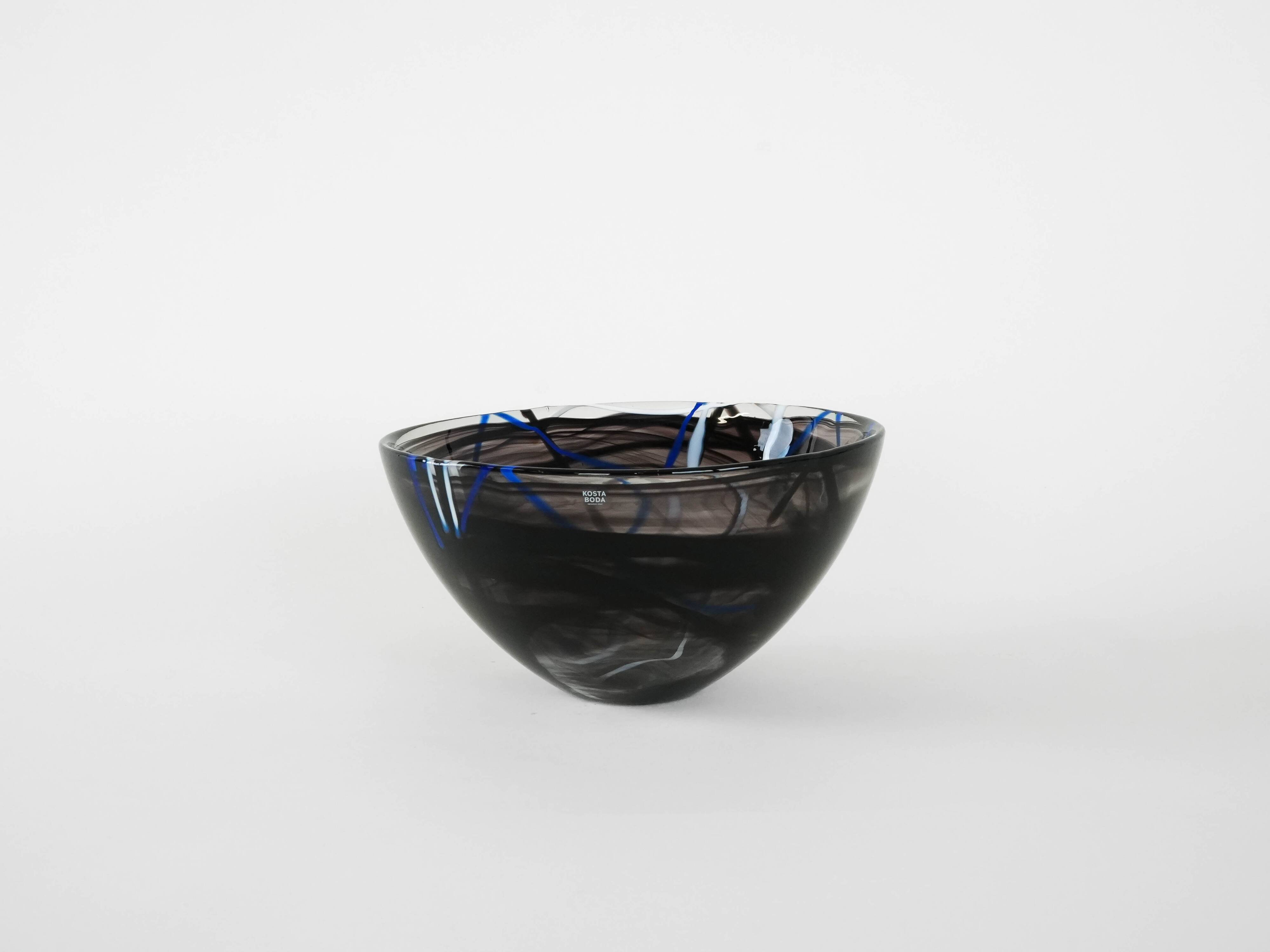 Glass bowl Contrast, Swedish design, 1980s, manufacturer: Kosta Boda, desig