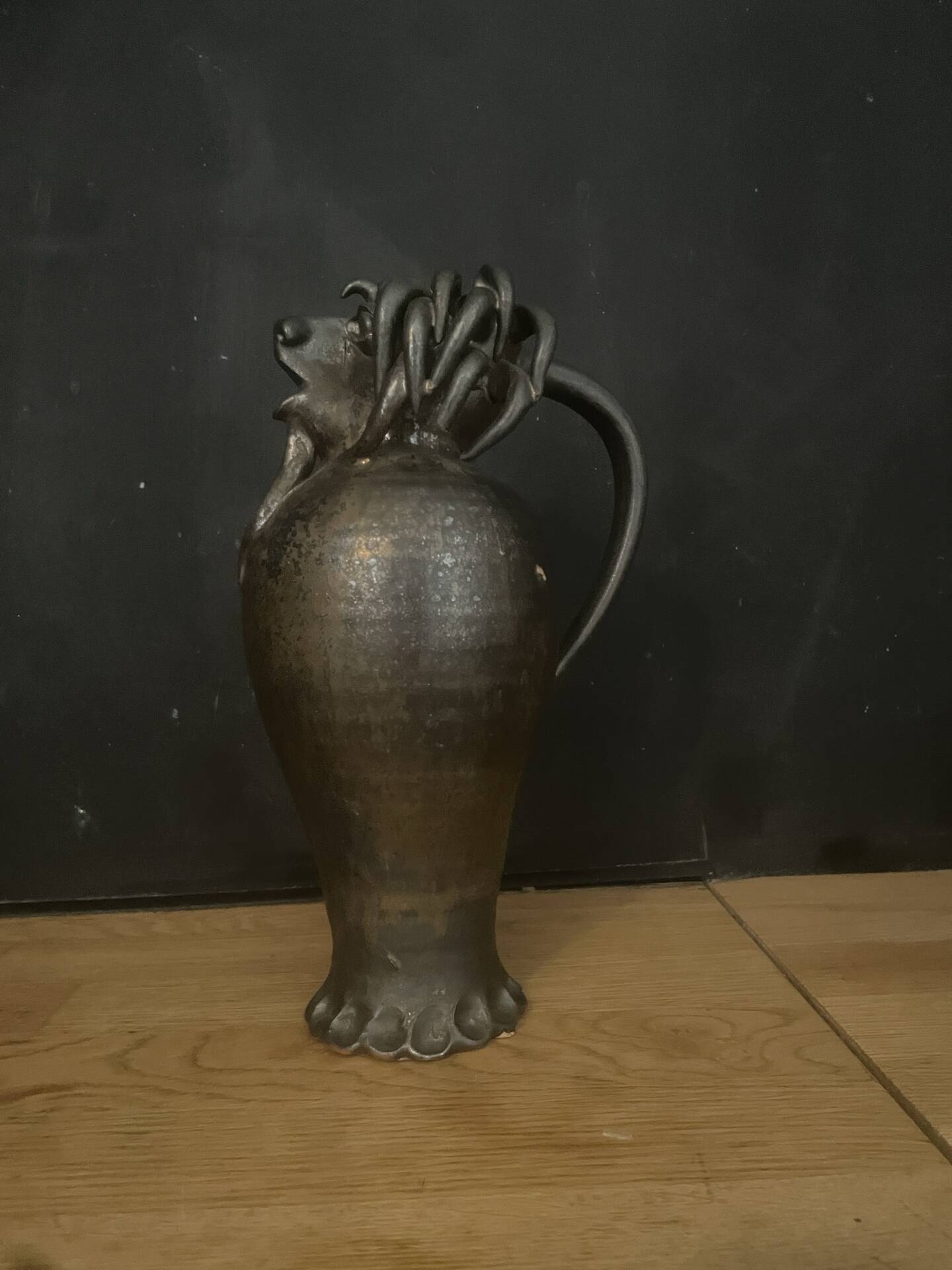 Anthropomorphic ceramic jug