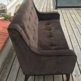 Velvet bench