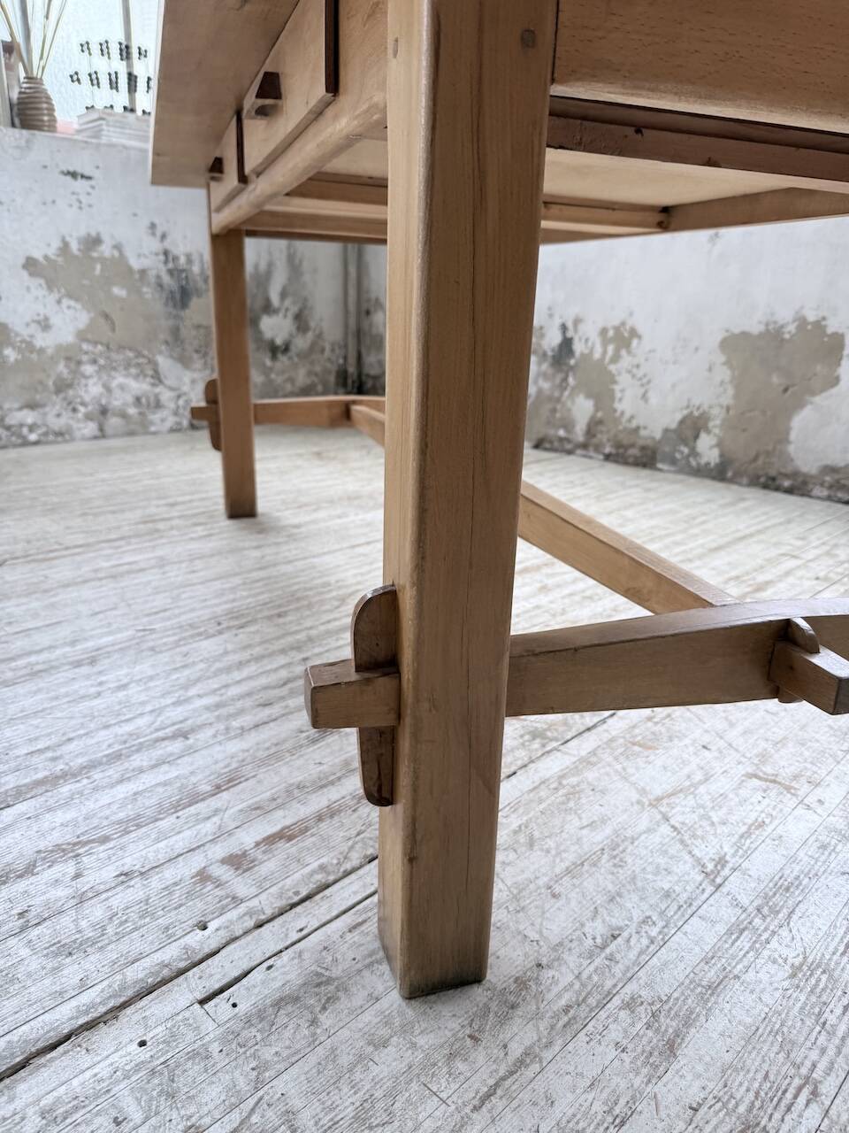 Mountain furniture table 1950 solid beech
