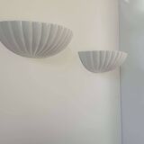 Pair of vintage shell wall lights, white porcelain, France 1970