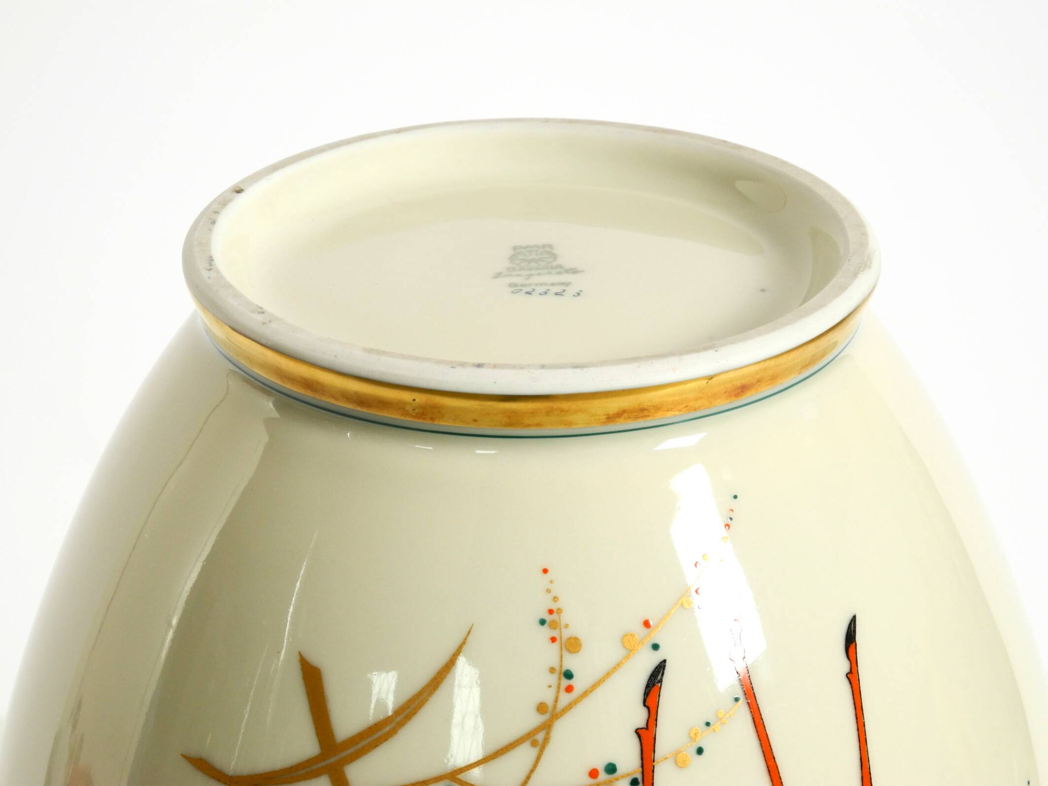 40s porcelain vase with handpainted wildlife motifs from PMR Bavaria Jaeger