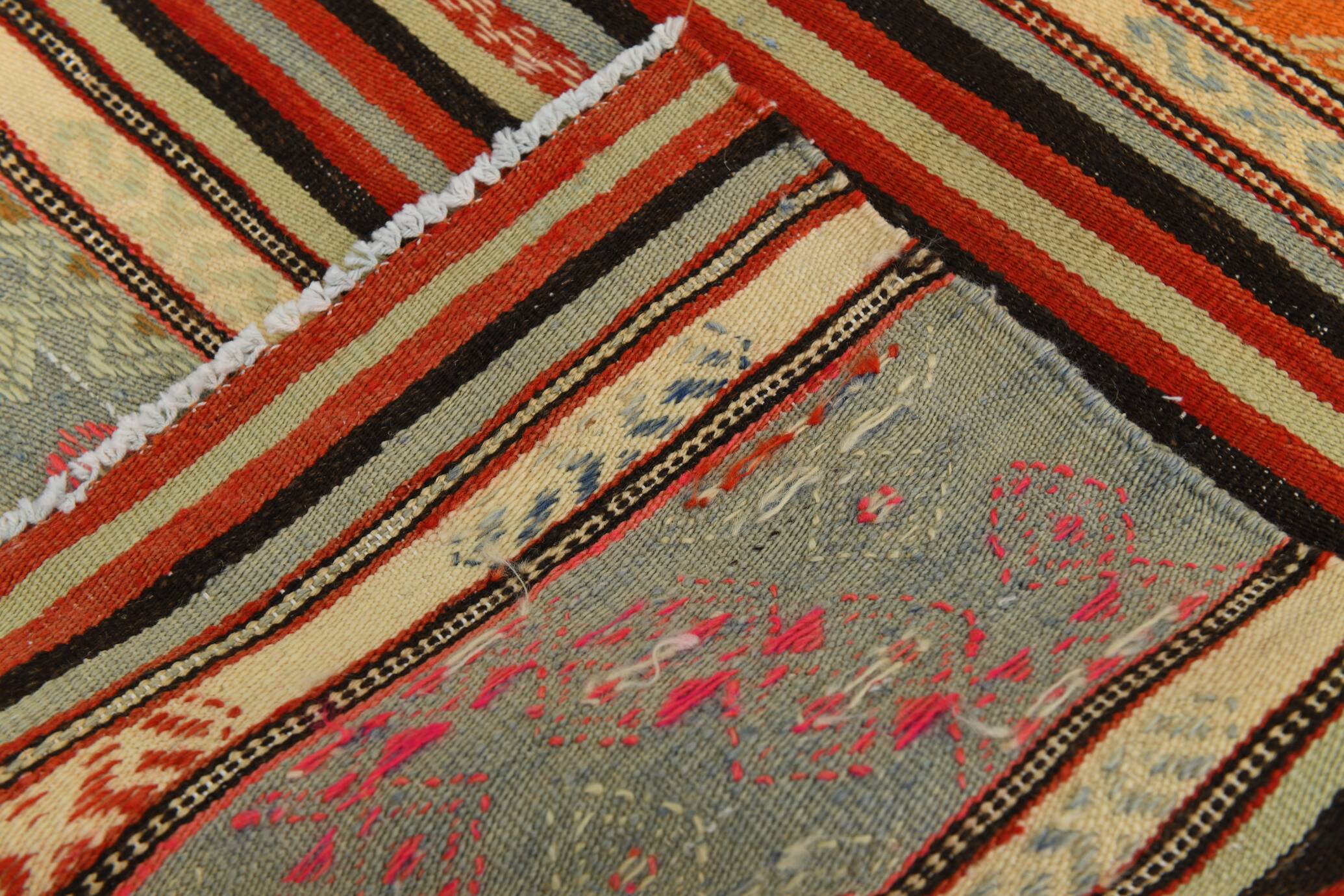 Red & Orange Mid Century Modern Kilim Rug, 174x267Cm