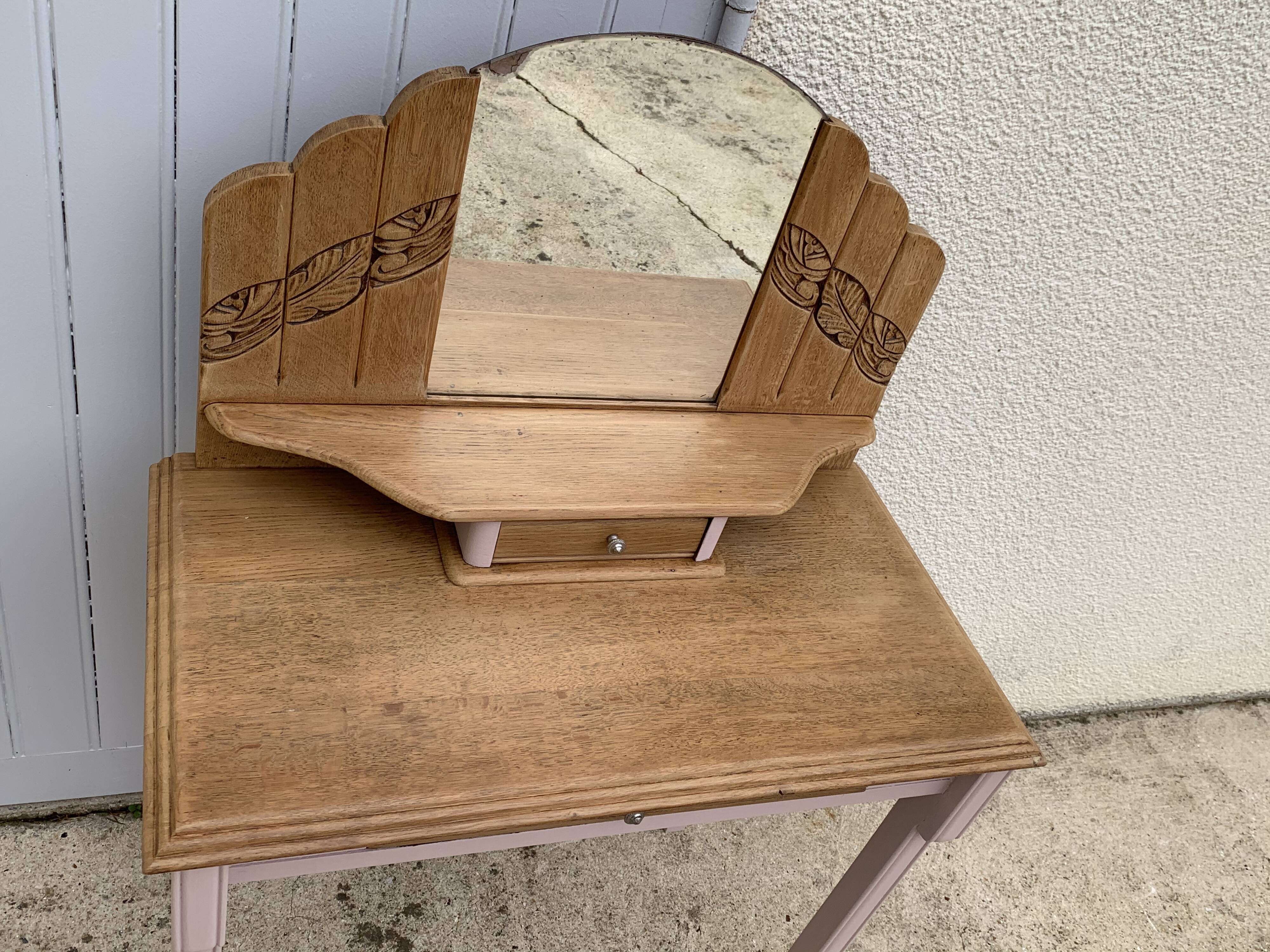 Art deco hairdresser, 1930s