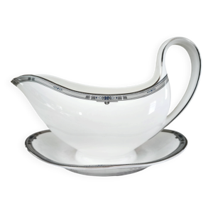 Saucière sur dormant - porcelaine