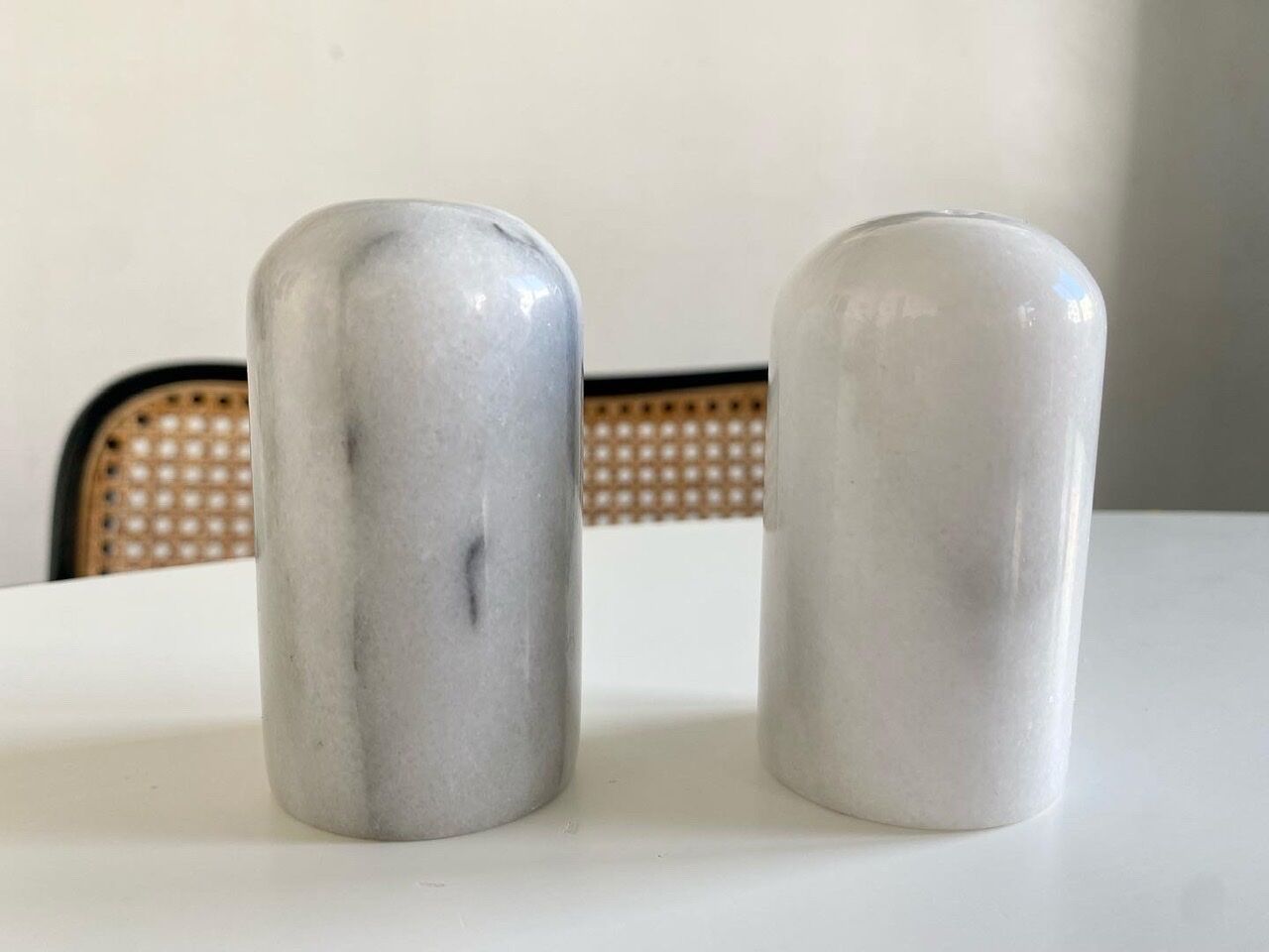 Salt and pepper shaker in Carrara marble, 70s