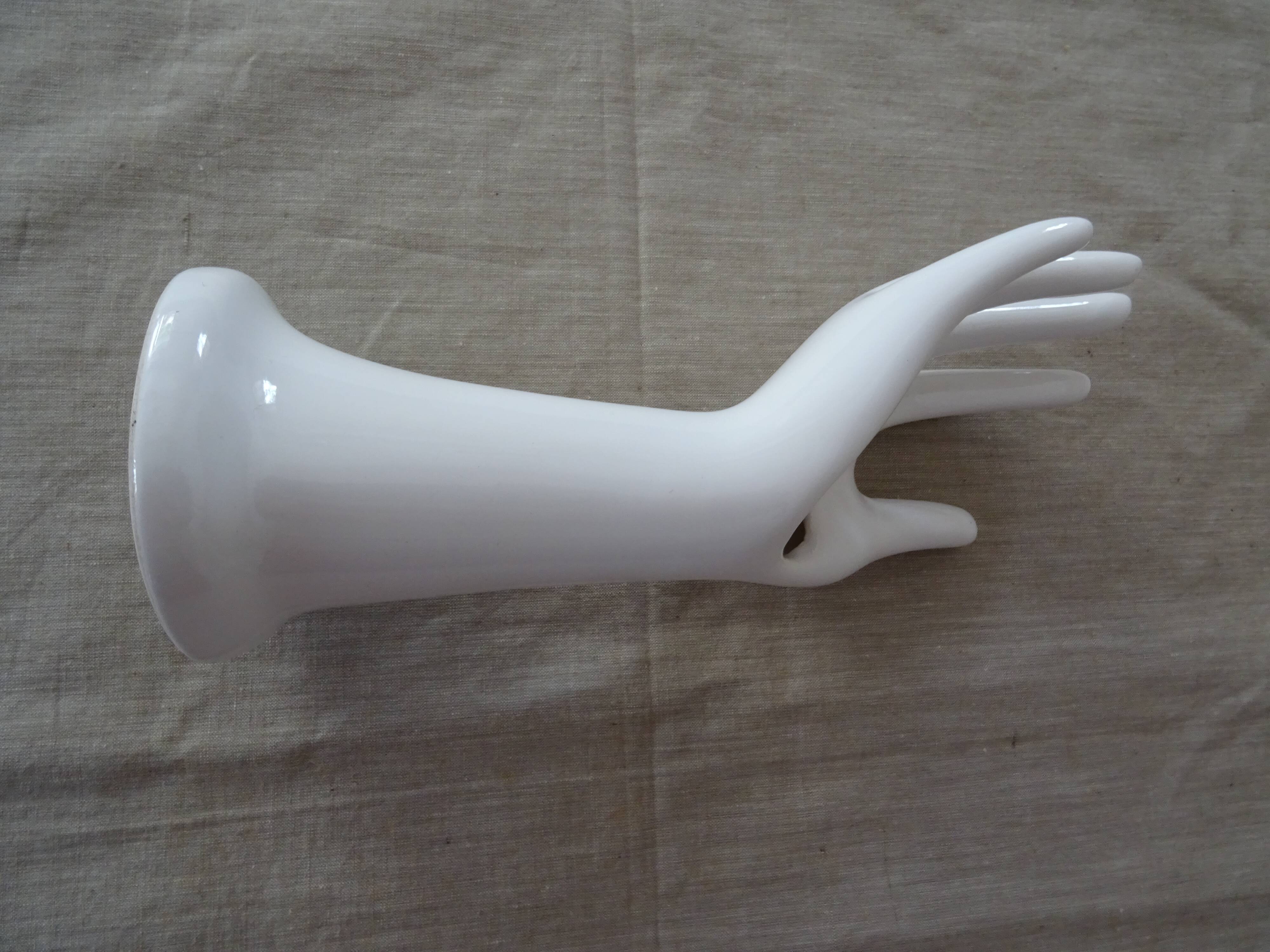 Hand flaguier faience white brand CAA vintage
