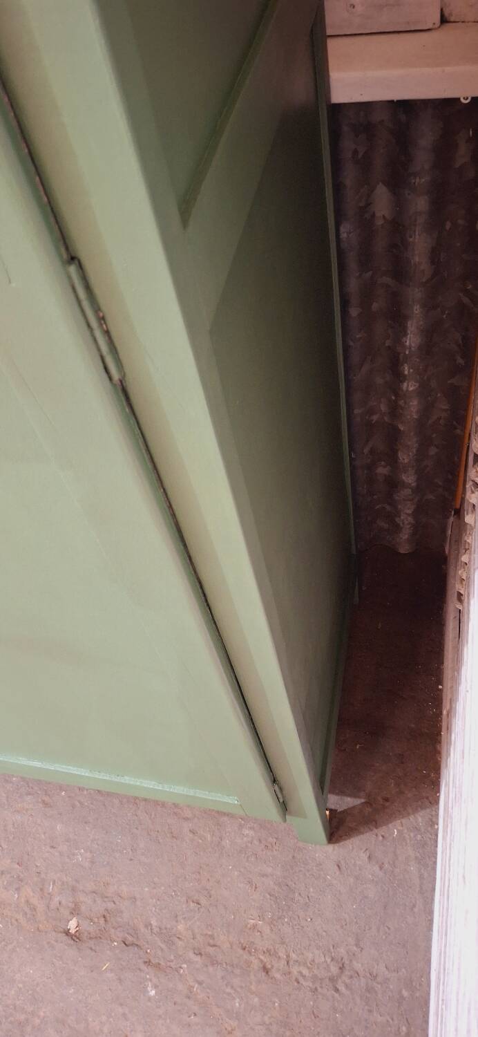 Armoire vintage