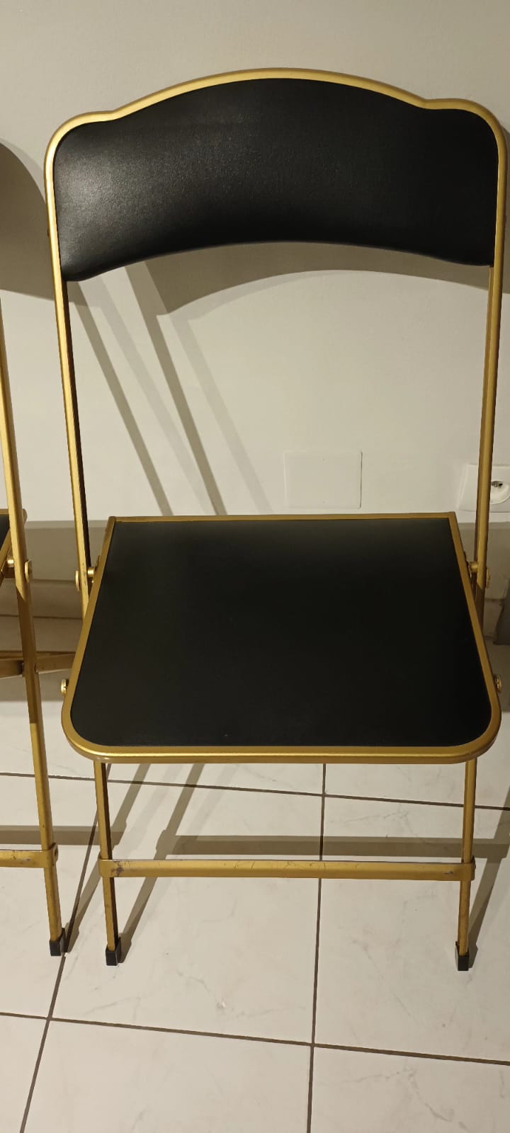 Pair of Chaisor folding chairs