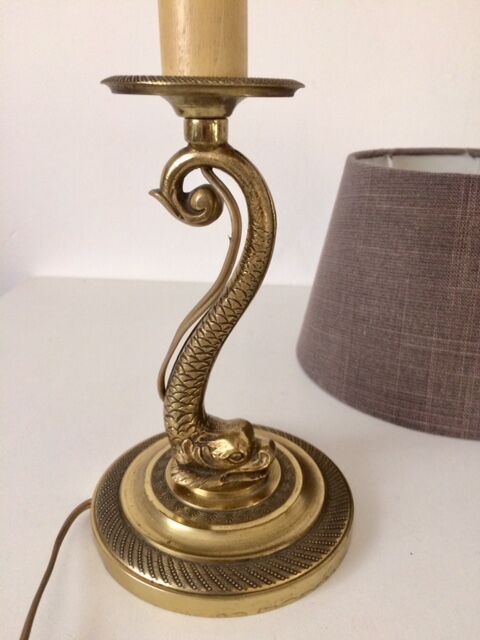 Classic bronze dolphin lamp" Louis XV style