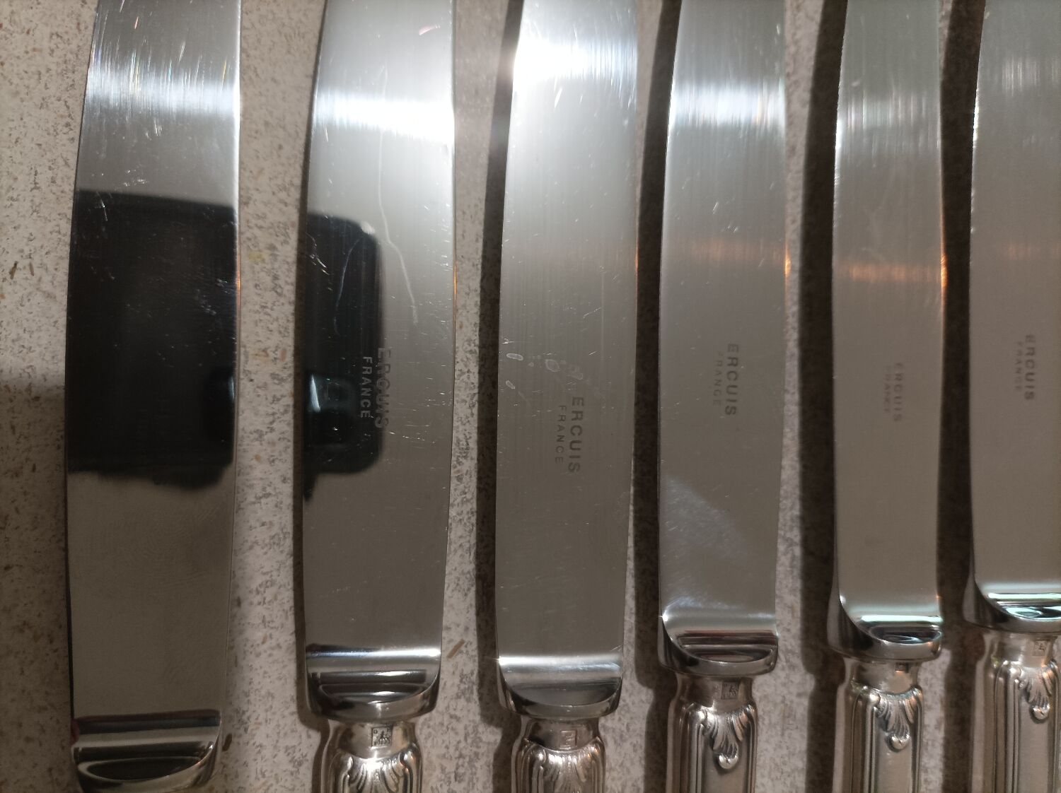 12 table knives Ercuis model Bary