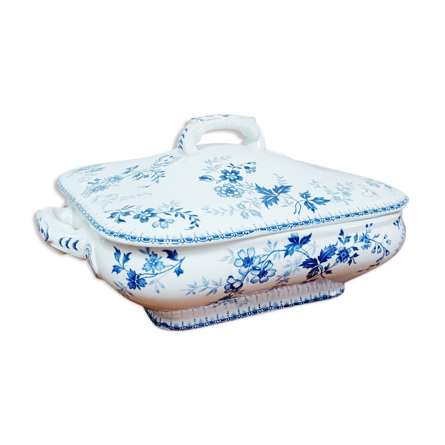 Square soup tureen BFK Dugazon