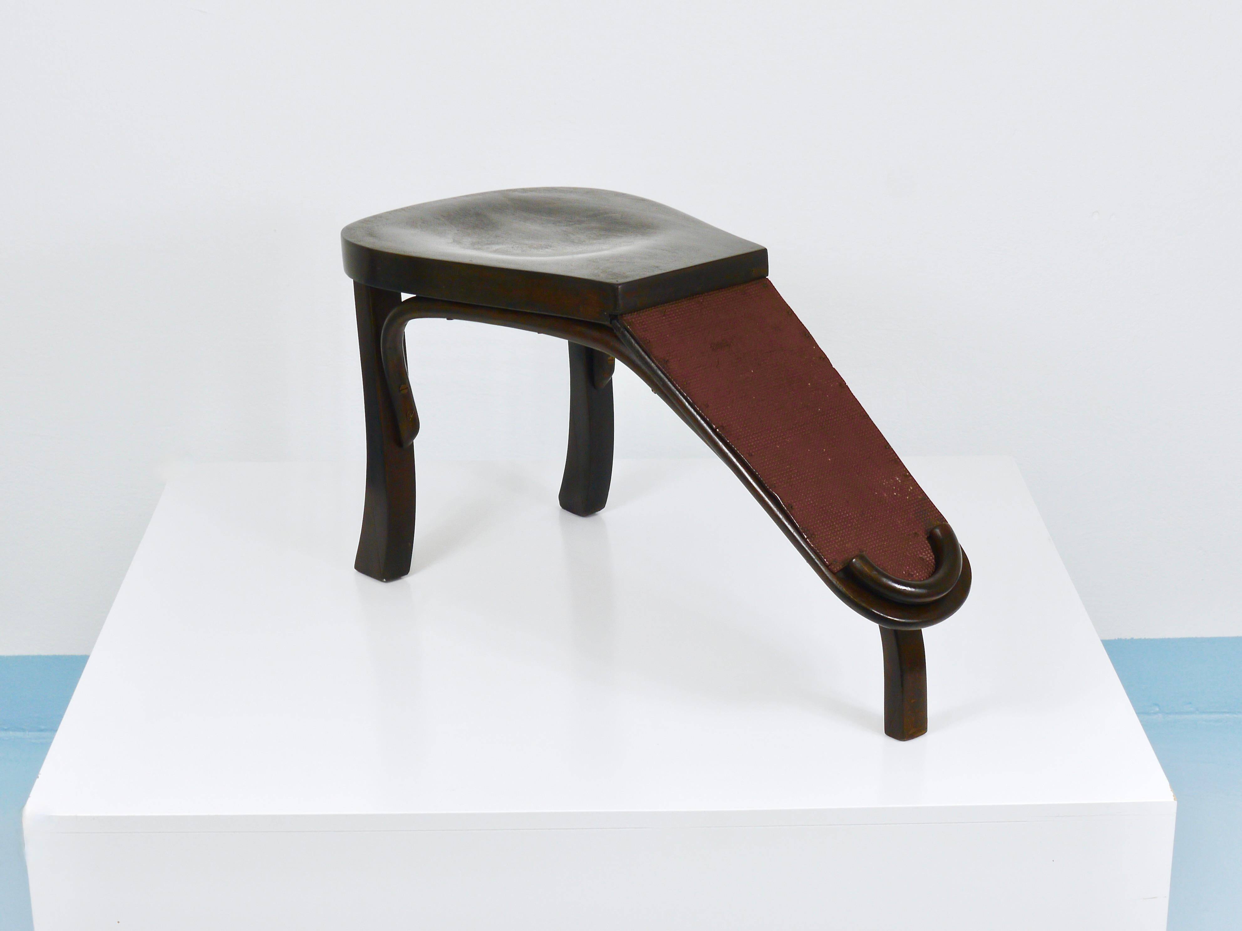 Tabouret d'embellissement ou d'ajustement de chaussures Thonet Art Nouveau en bois cintré, Vienne, Autriche, années 1900