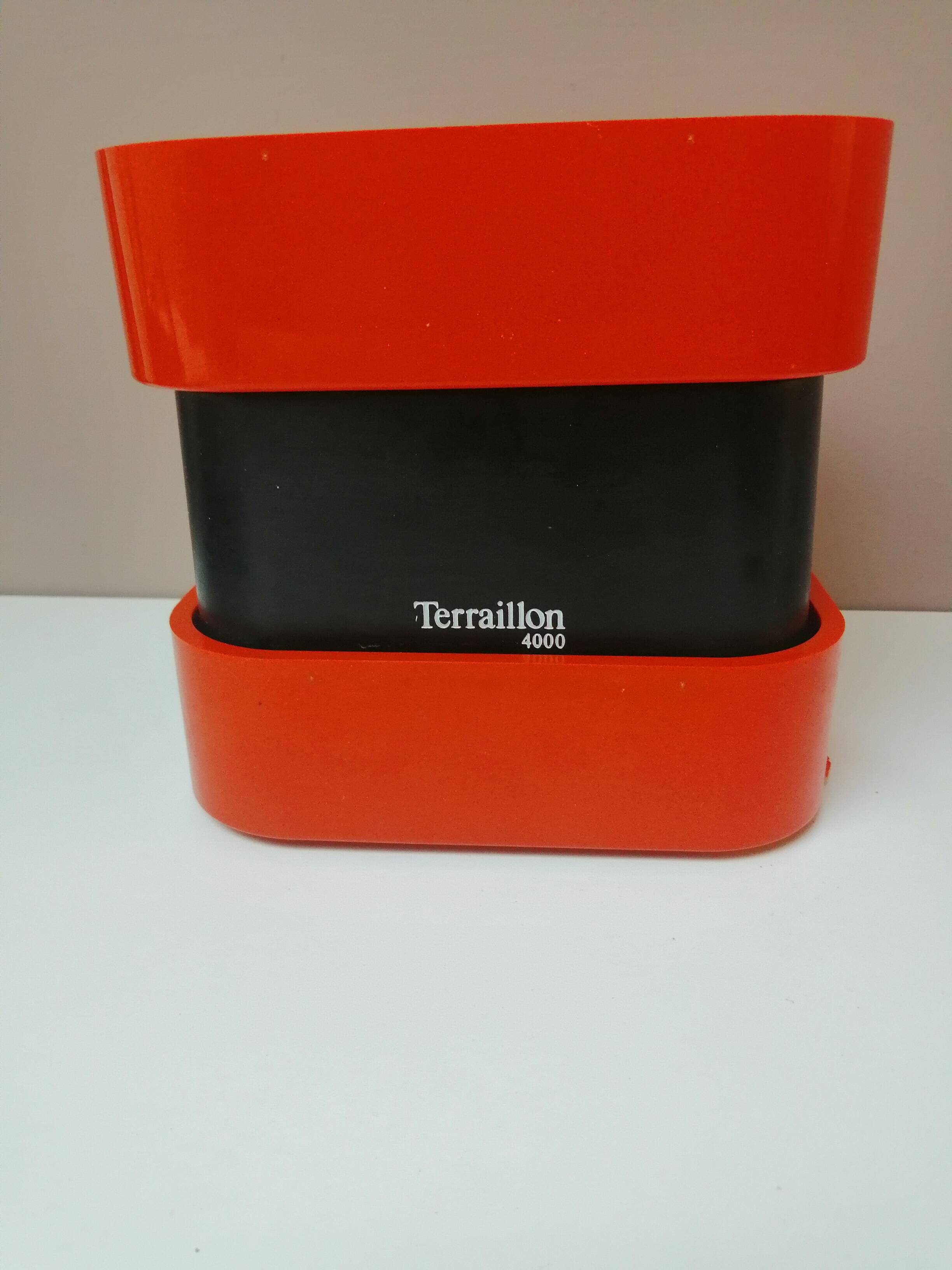 Terrallon 4000 vintage orange scale