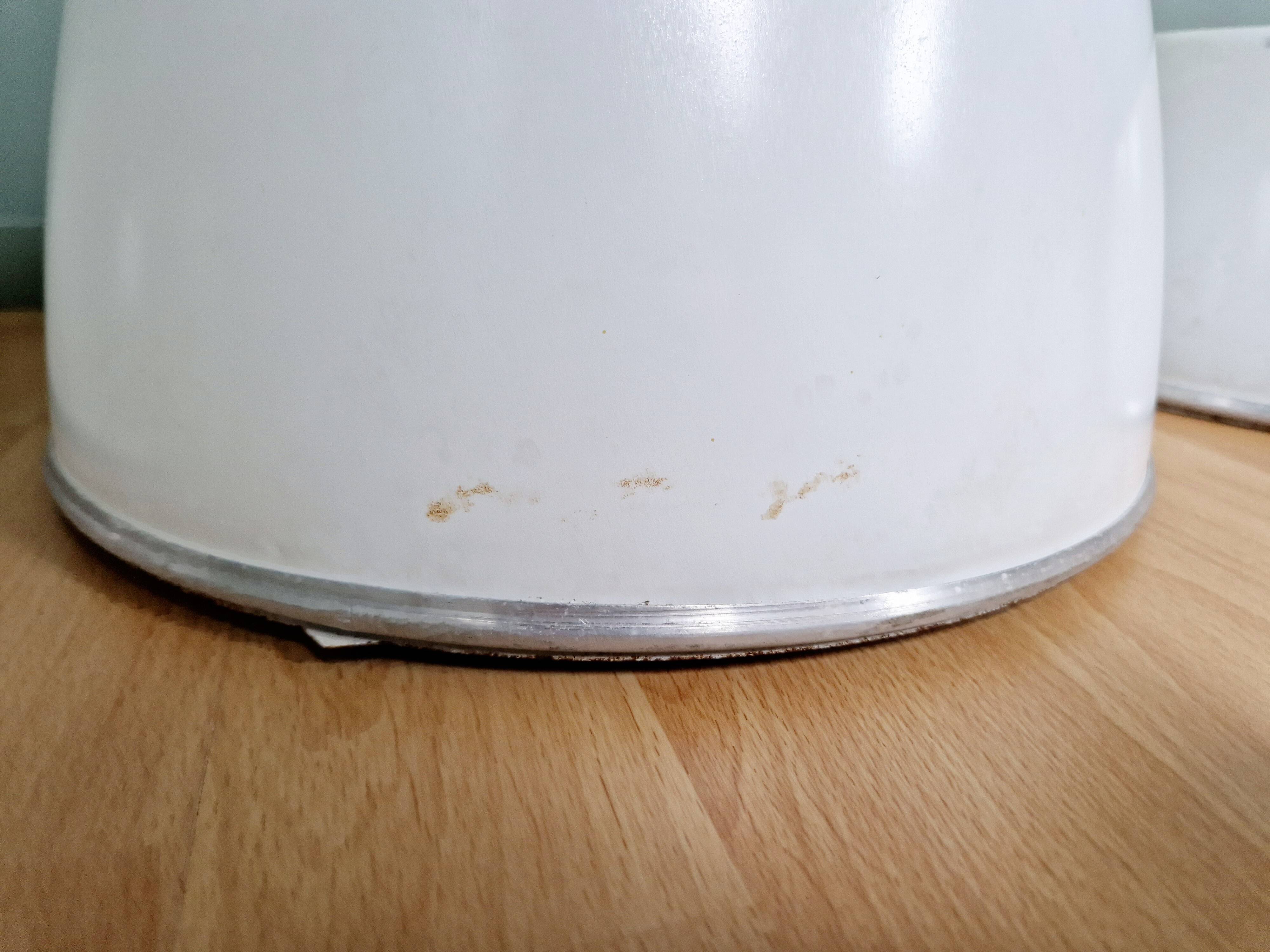 Plafonnier industriel Holophane en verre opaline blanc et transparent (7 disponibles)