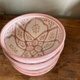 4 ceramic bowls