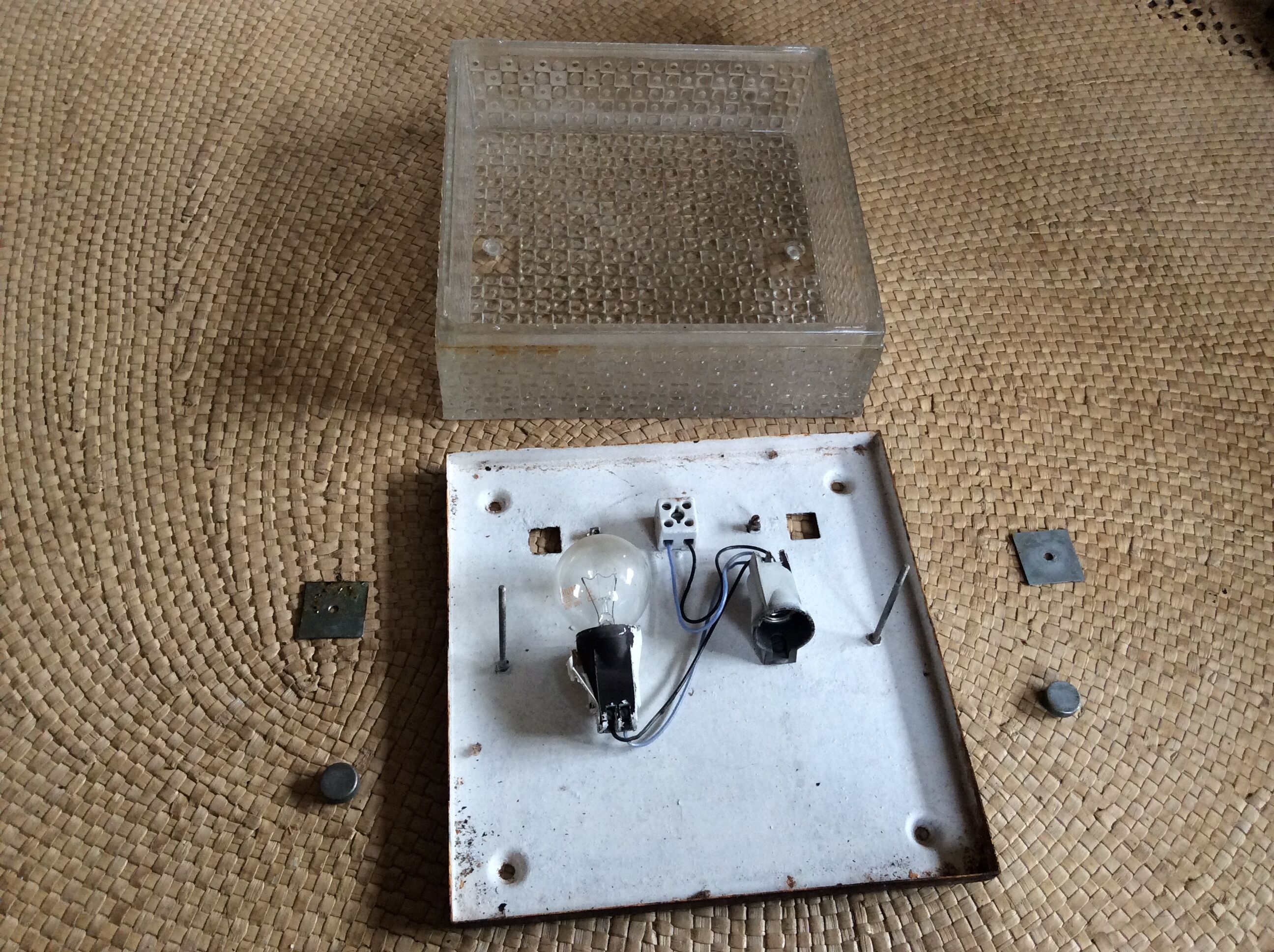 Vintage square applique