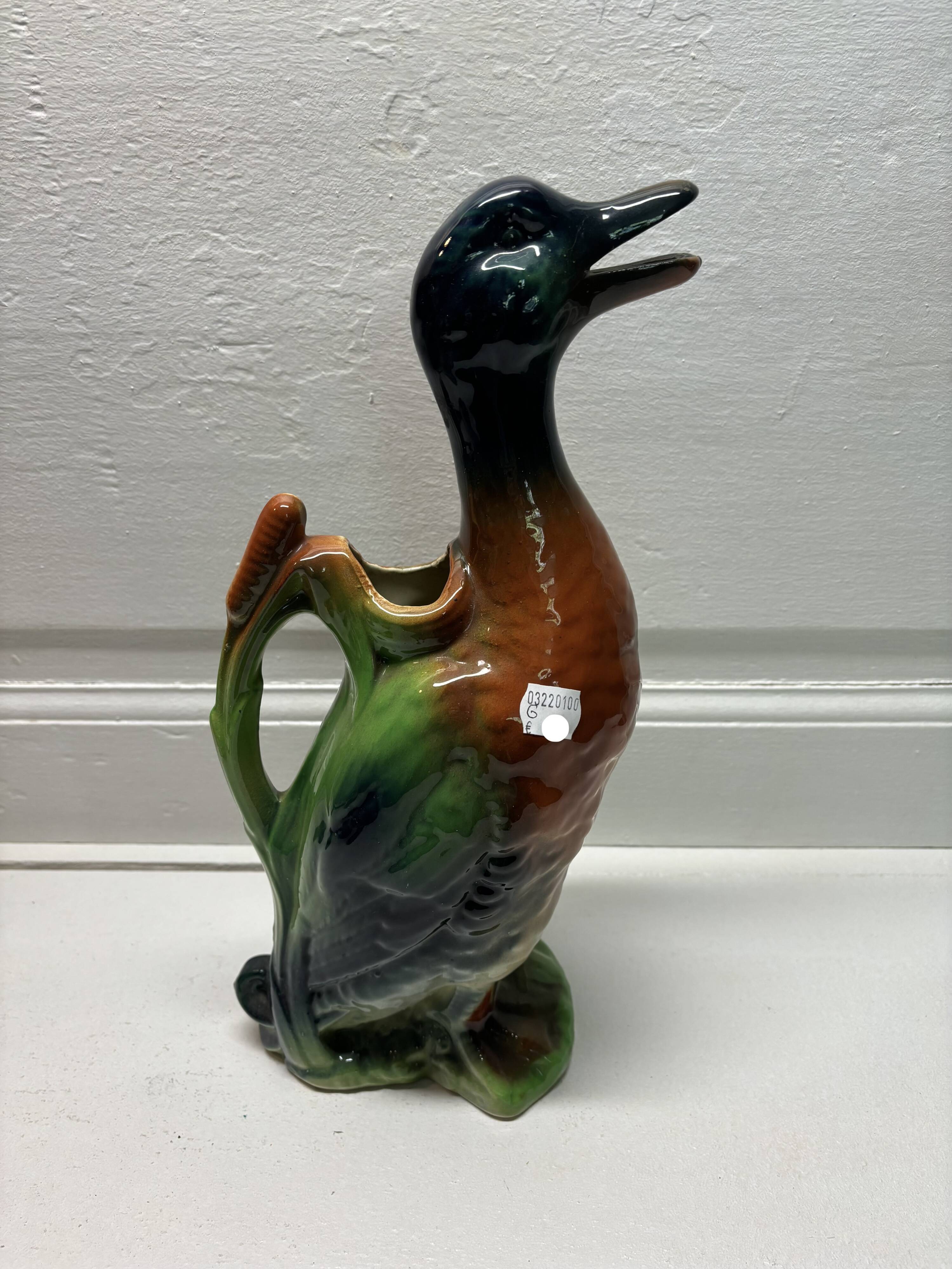 Earthenware duck carafe (G)