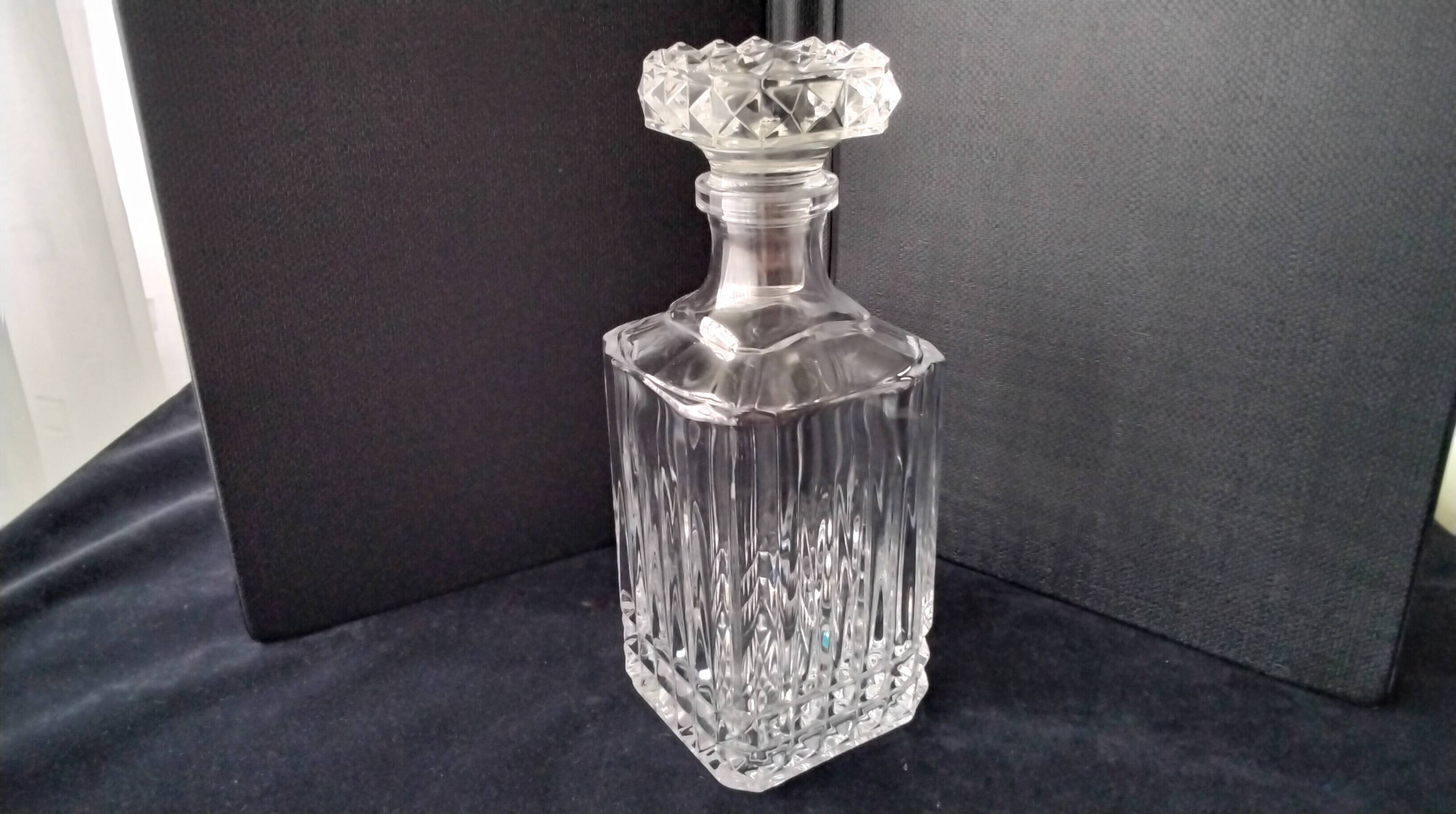 Vintage Arques crystal whisky decanter, Villandry model