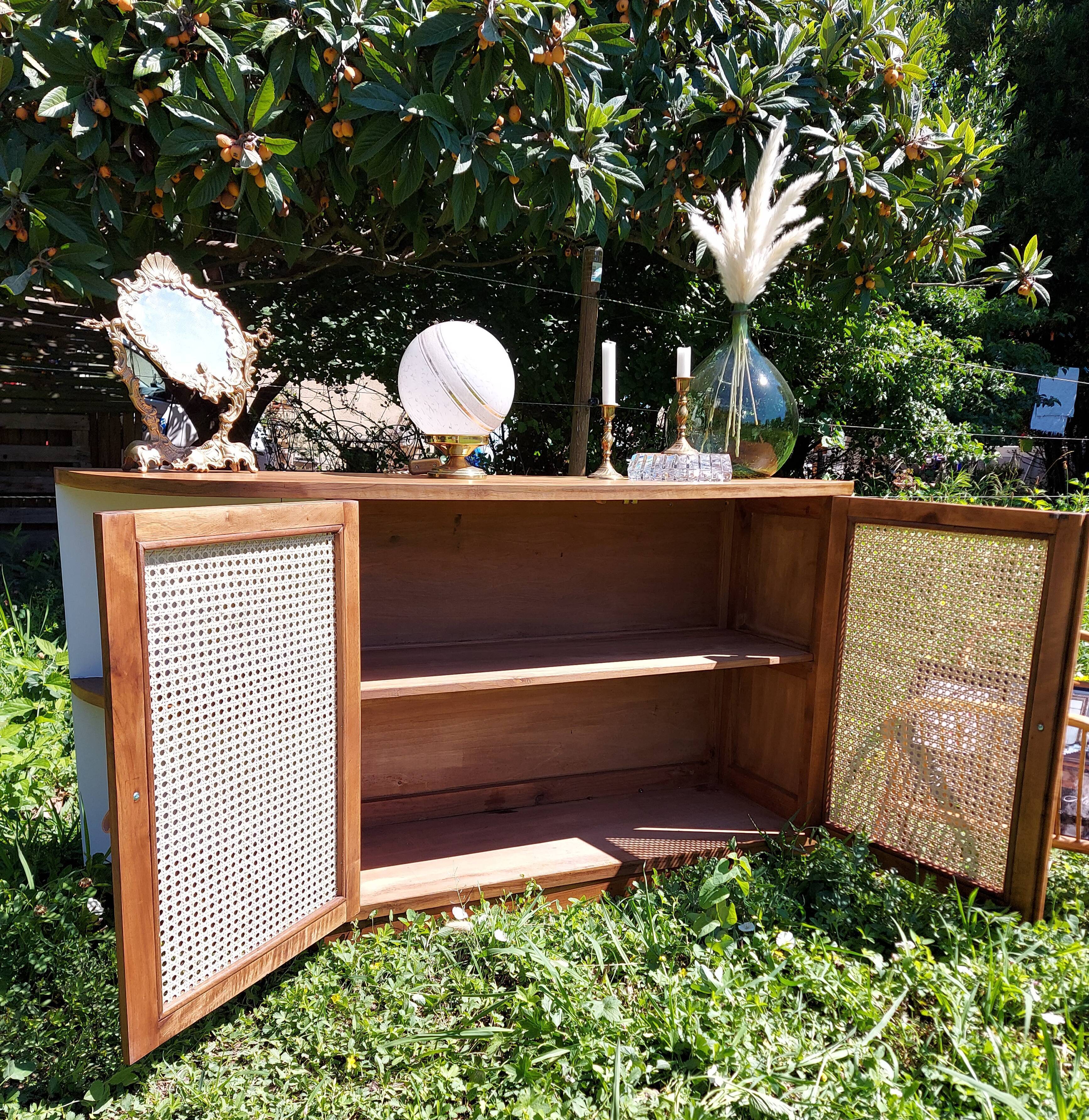 Meuble vintage canné