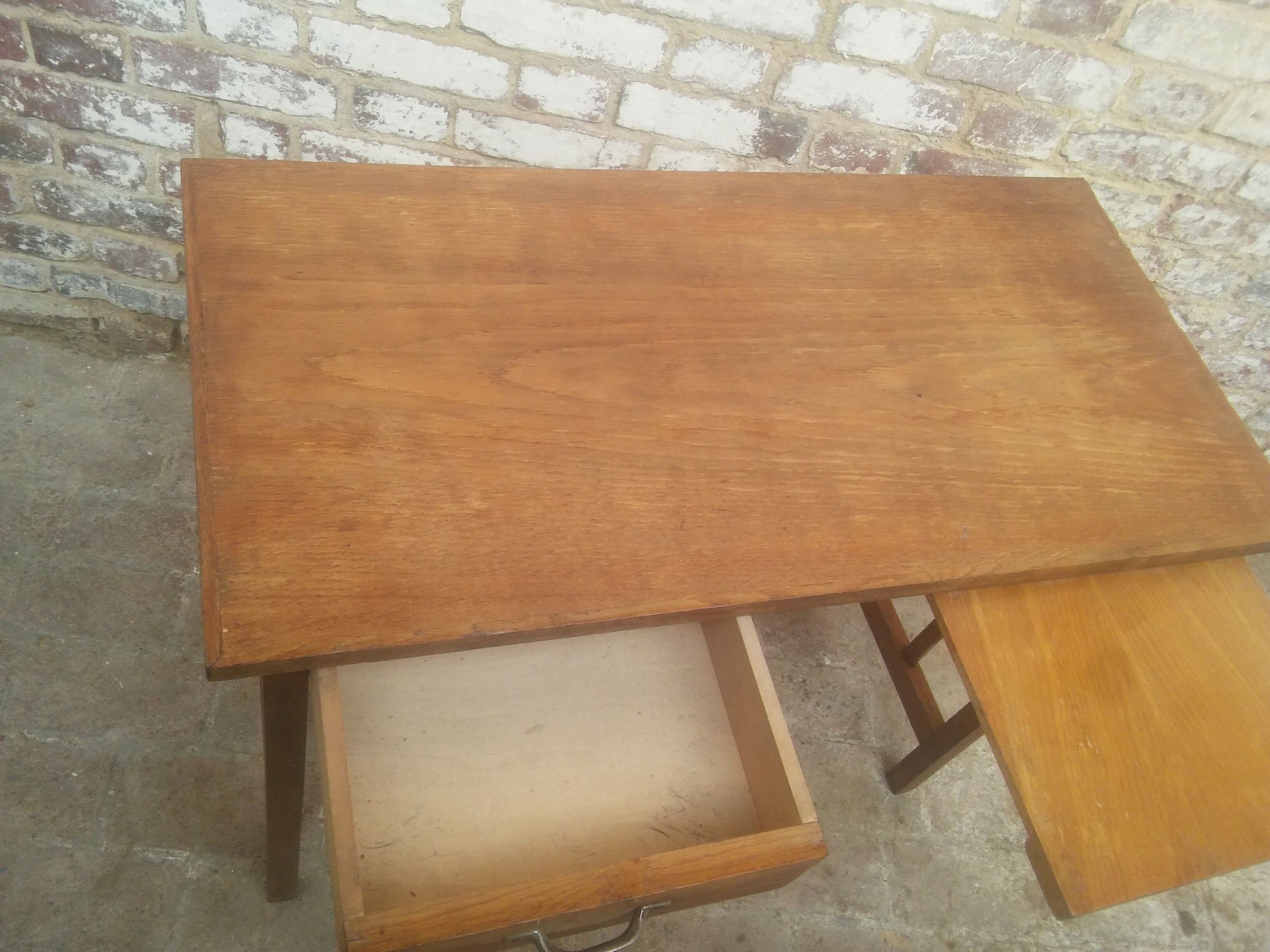 Vintage desk years 50