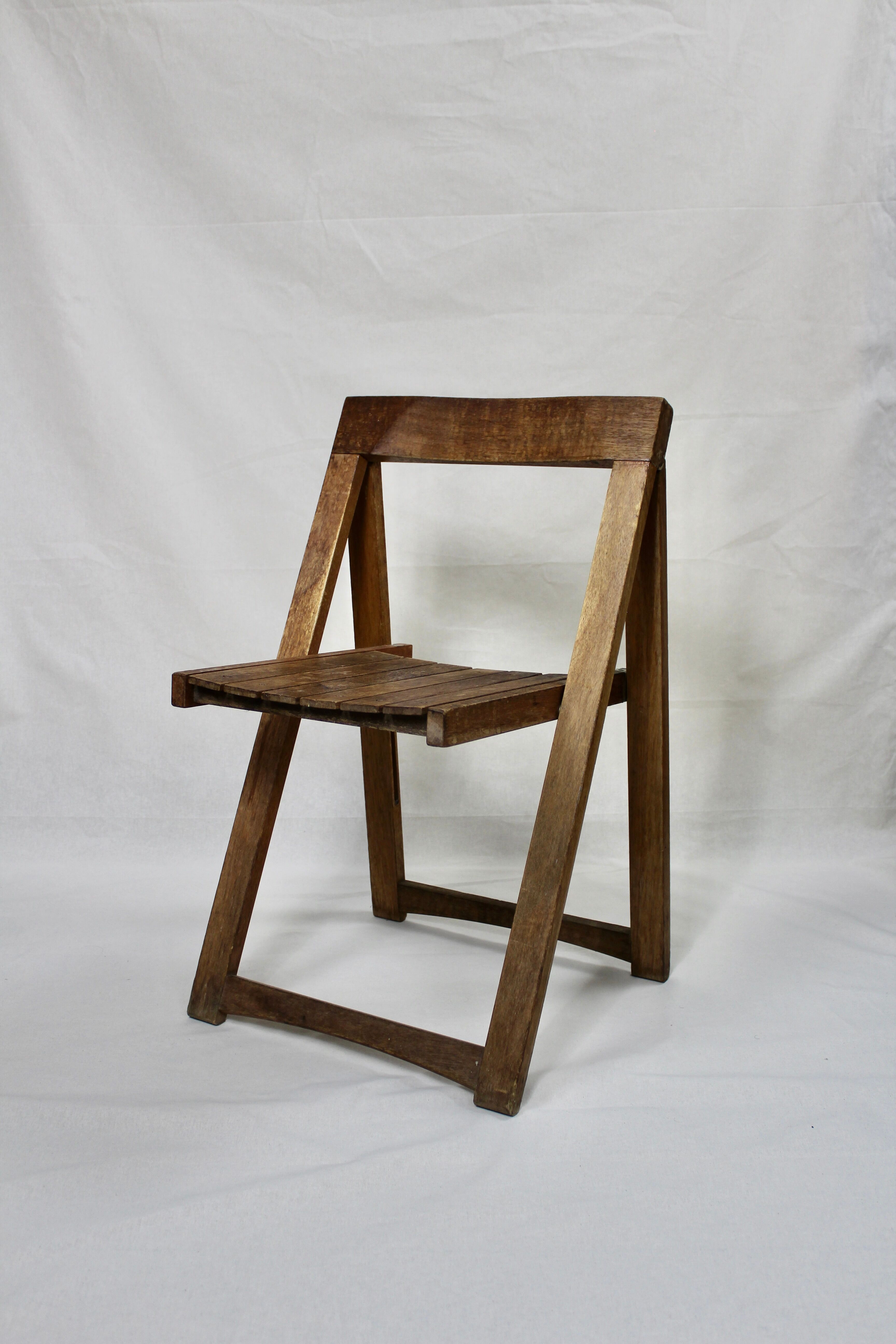 Foldable chair
