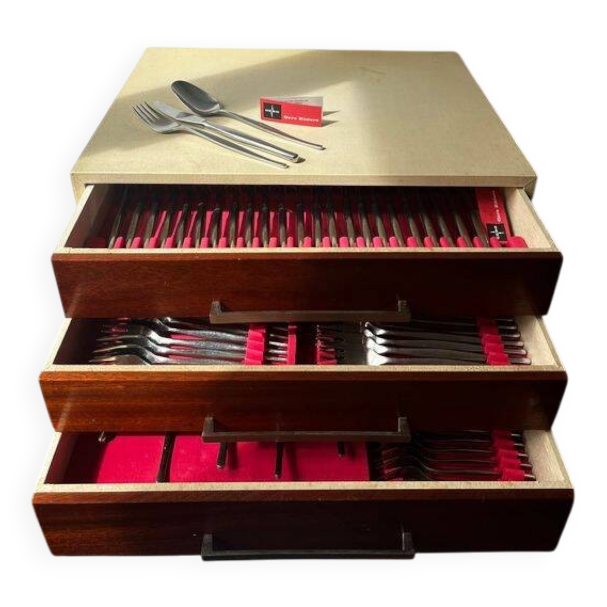 Cutlery set with storage furniture, Gero Zilduro (Netherlands), 100 pieces, stainless steel
