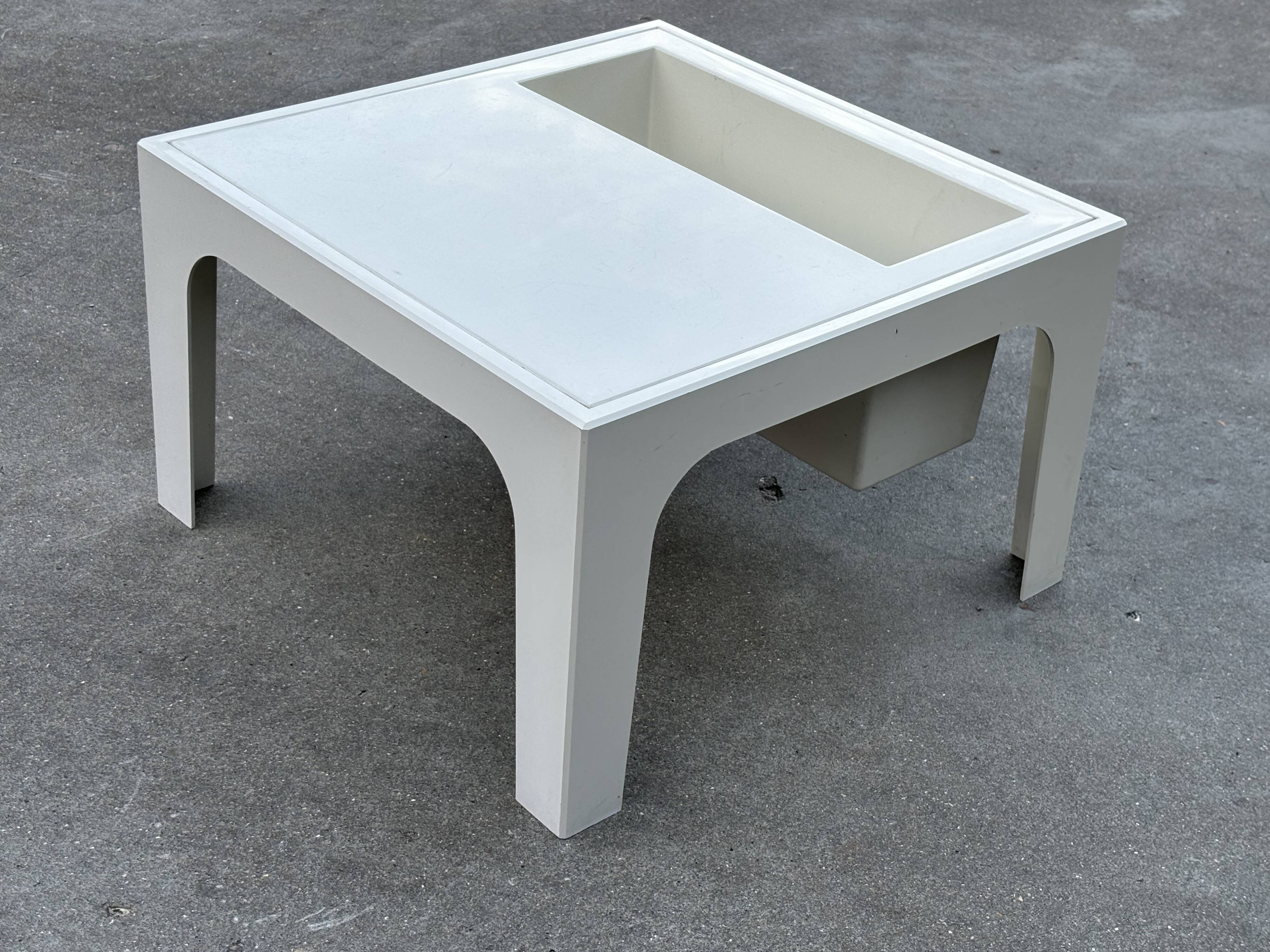 Vintage table with magazine holder, 70s space age