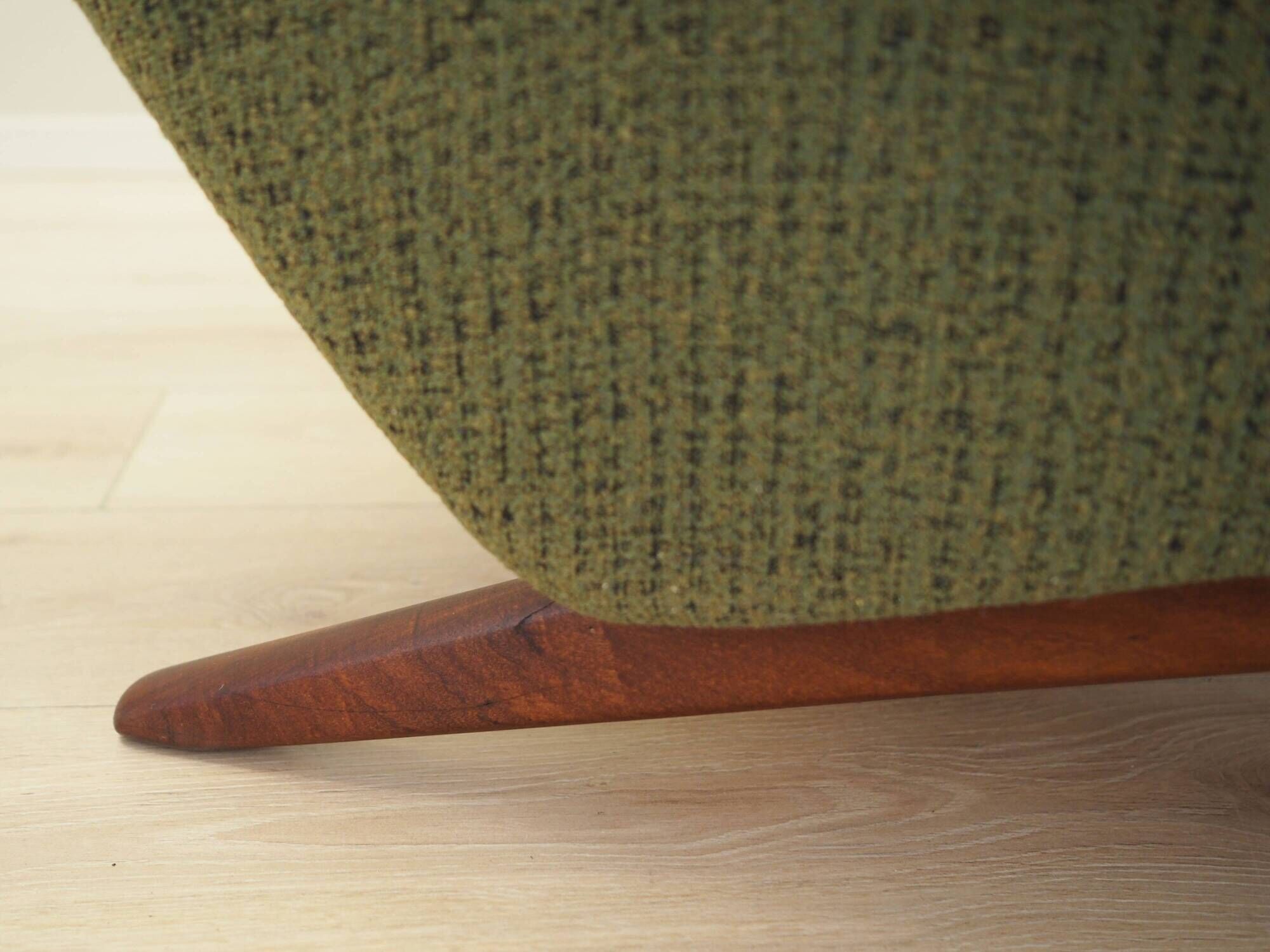 Fauteuil vert, design danois, années 1970, fabrication : Horsens Møbelfabrik